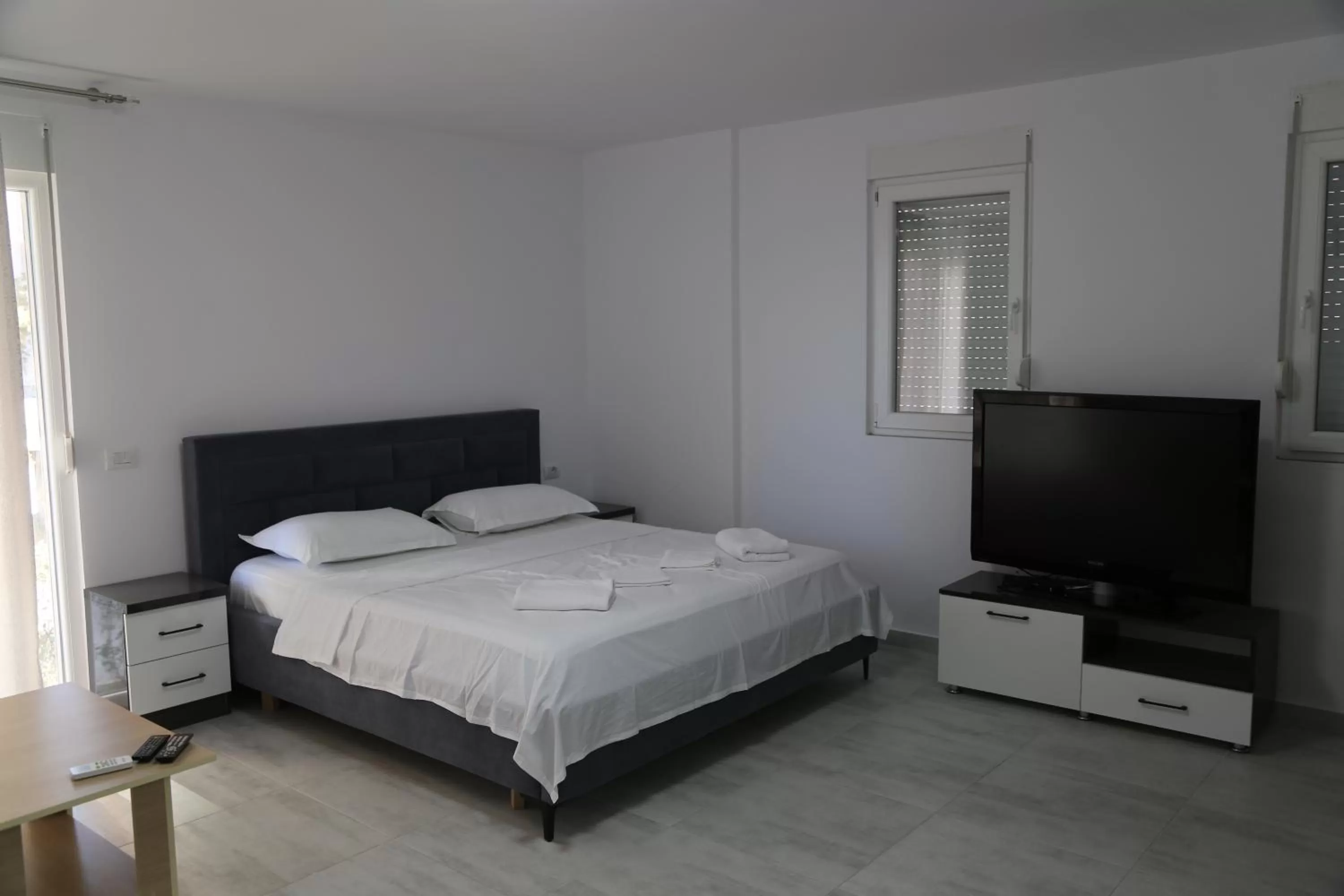 Bed in Anchor Apartments