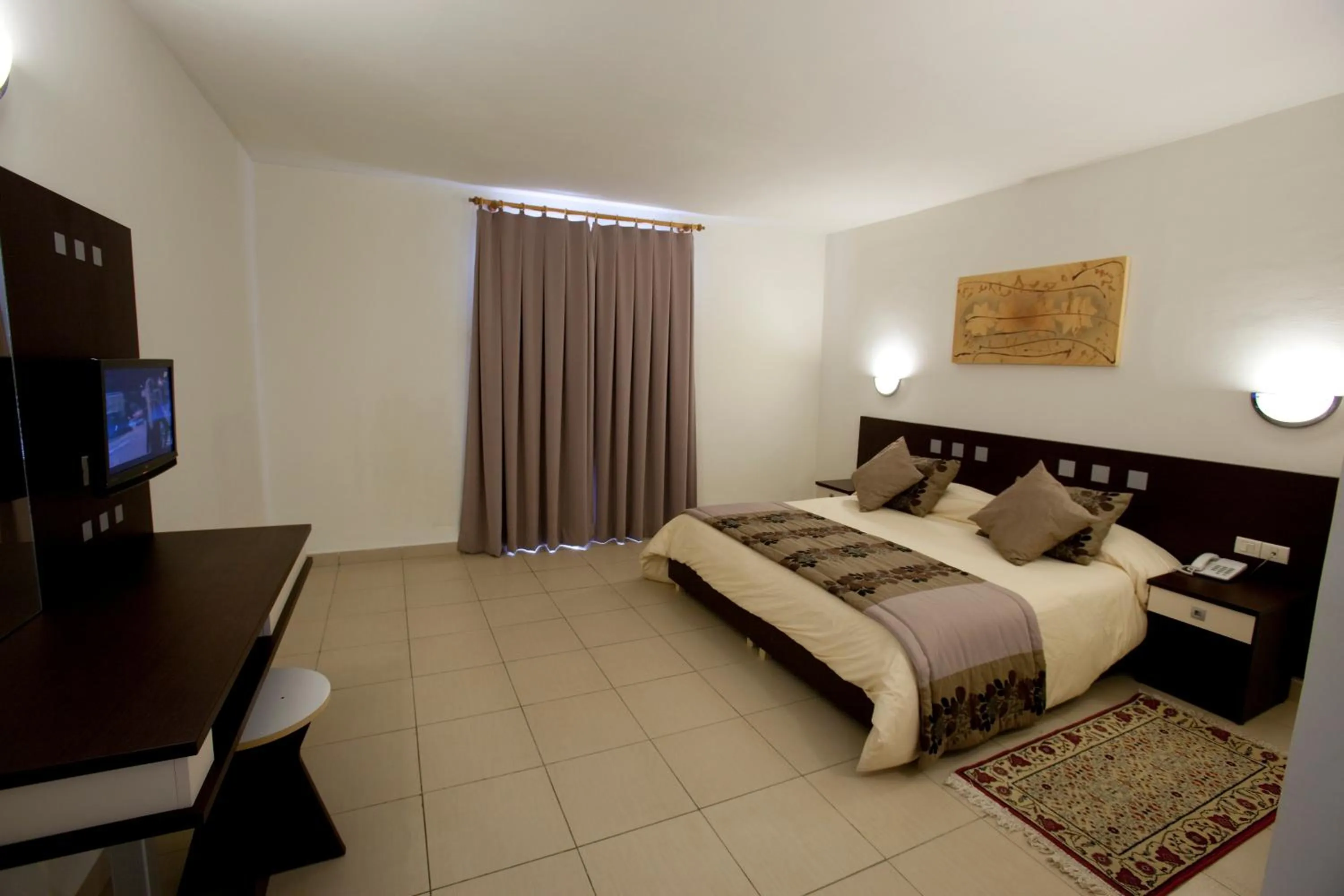 Photo of the whole room, Bed in Dar Khayam