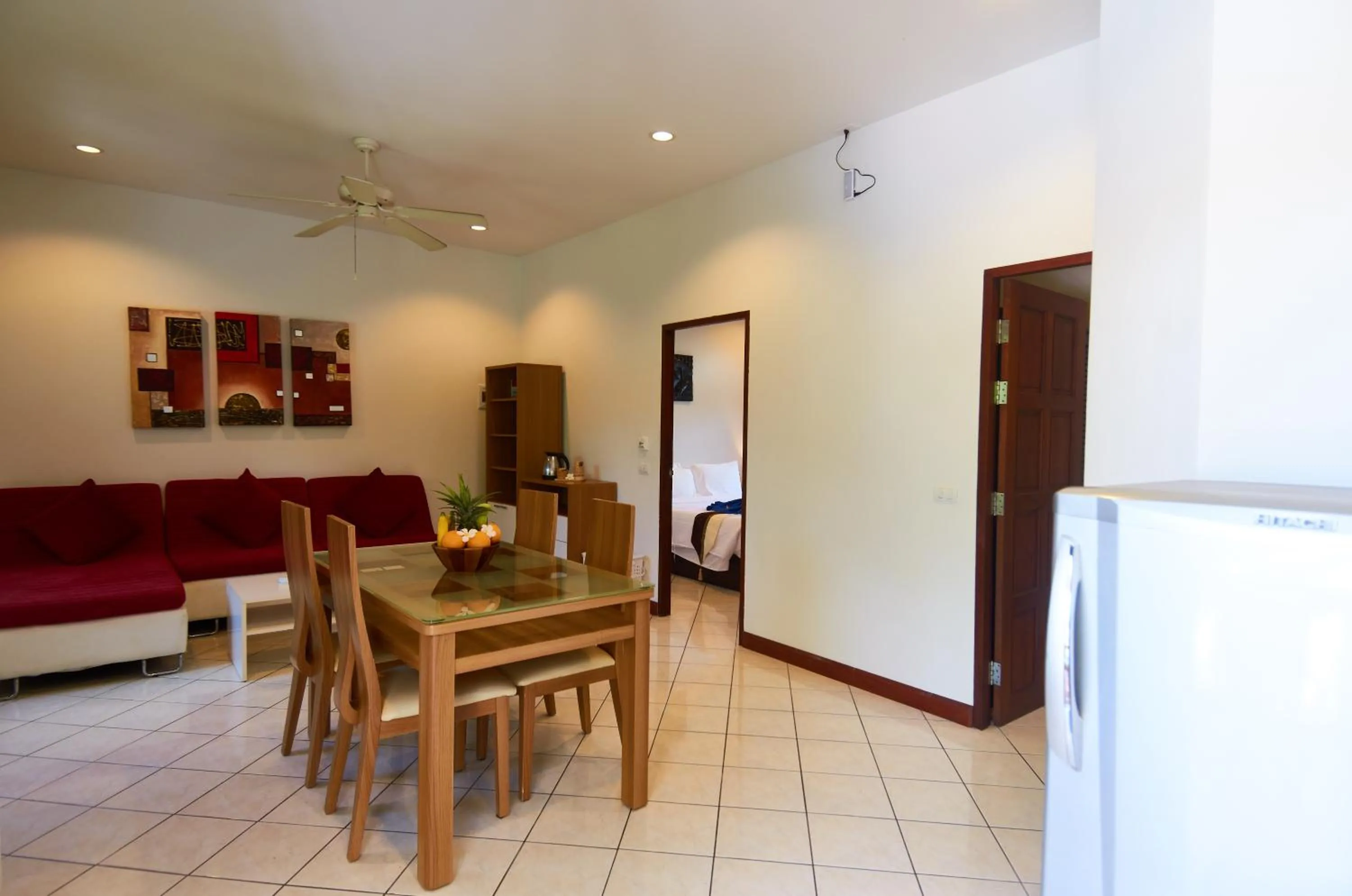 Living room in Phuket Riviera Villas Hotel