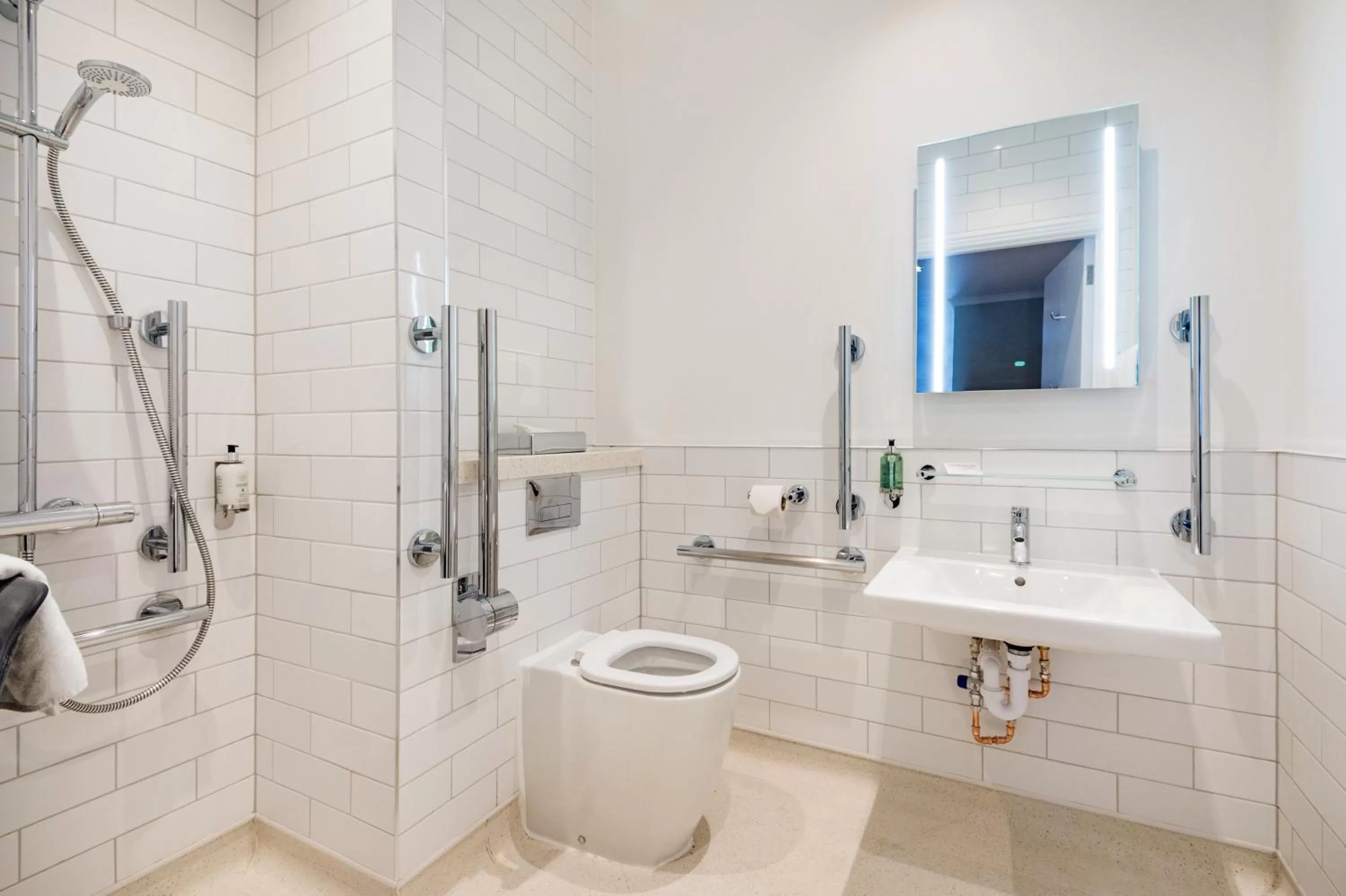 Shower in Toby Carvery Edinburgh West by Innkeeper's Collection