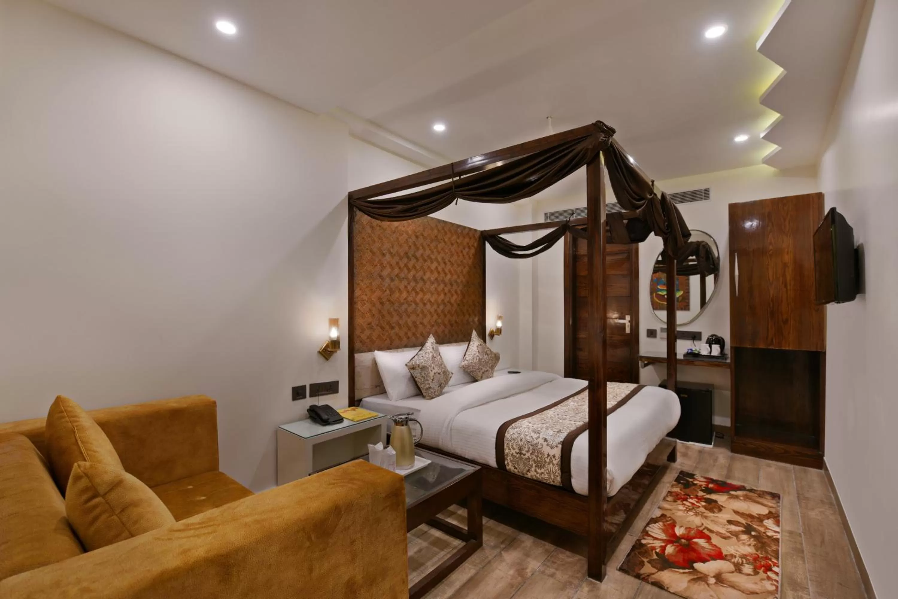 Living room, Bed in Hotel Blue Pearl - Free Airport Pick up