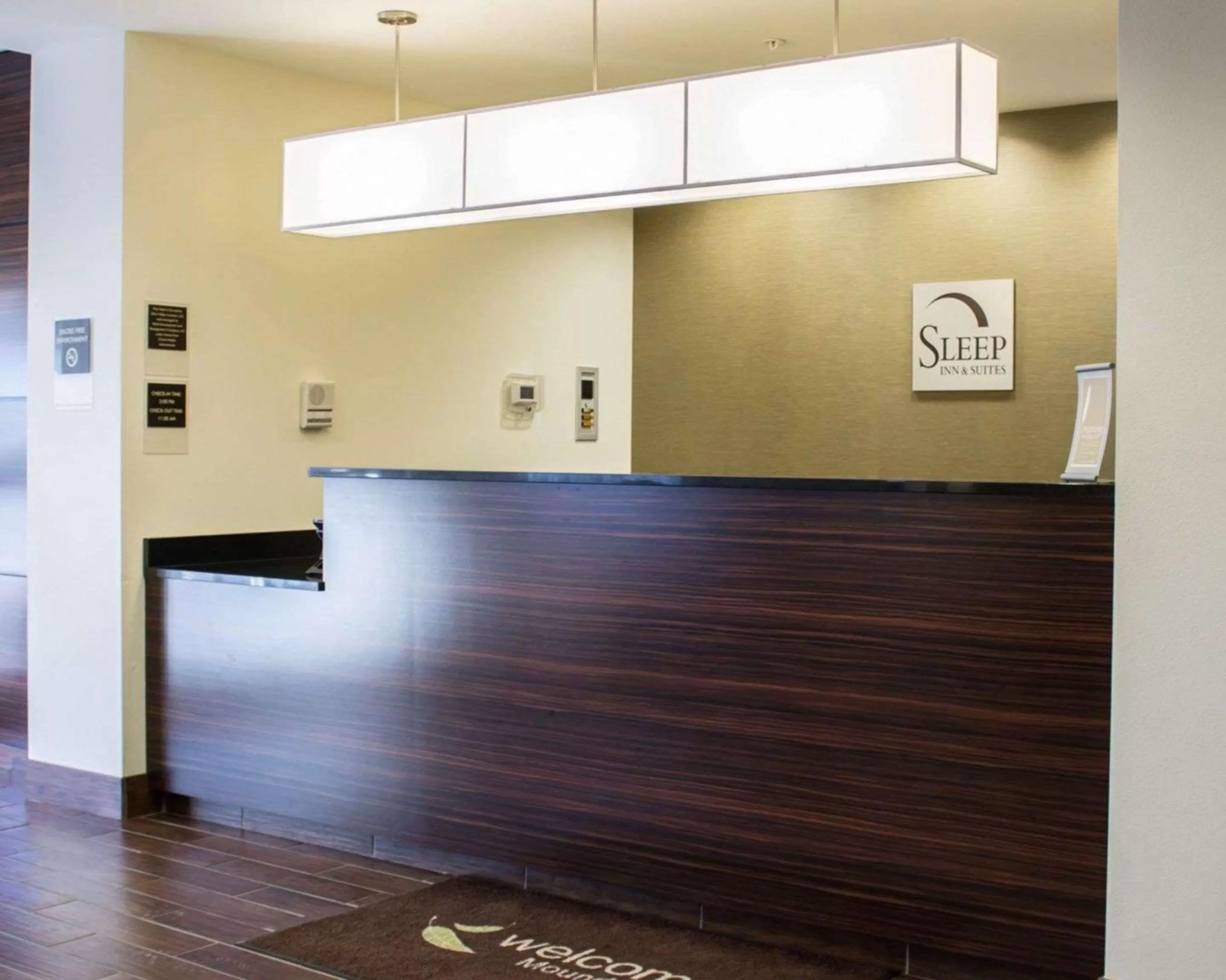 Lobby or reception in Sleep Inn & Suites Moundsville - Wheeling