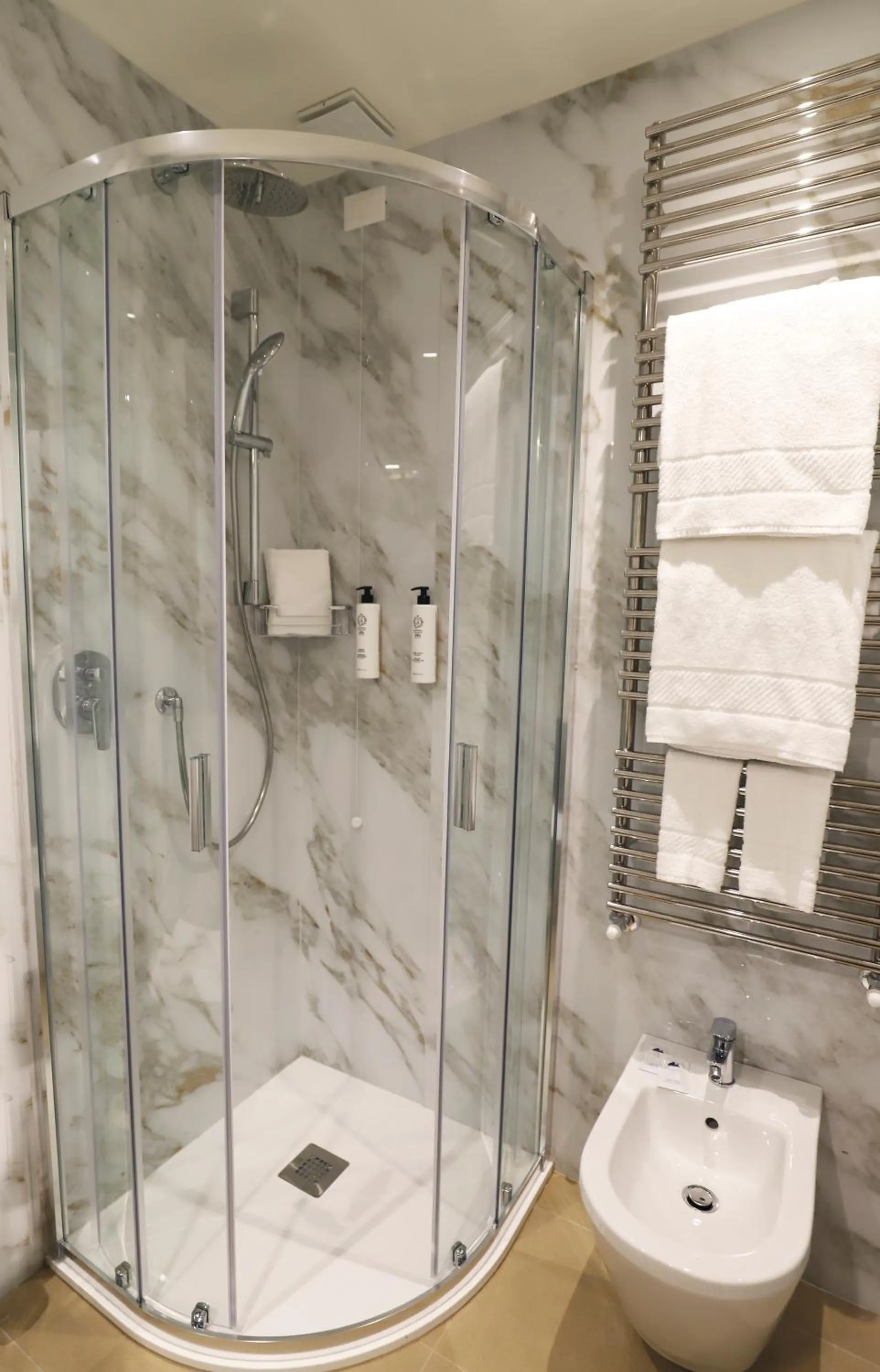 Double Room with Balcony in Hotel Fonte Boiola