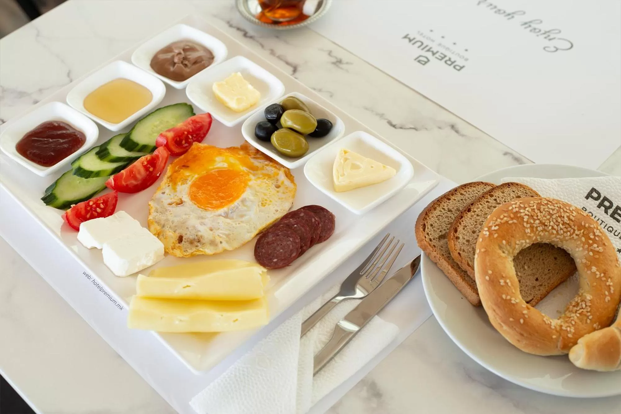 Breakfast in Hotel Premium