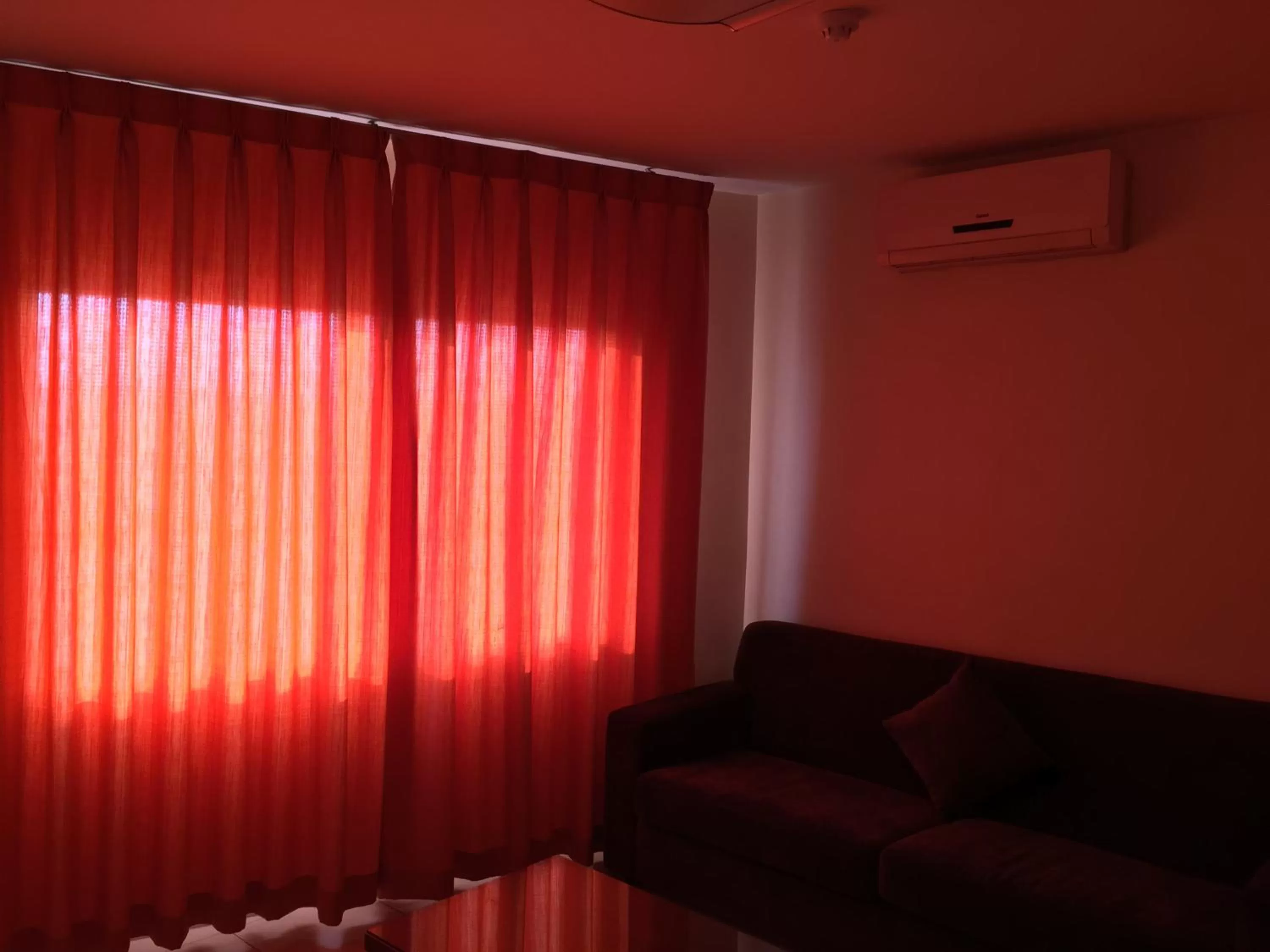 TV and multimedia in Zaina Plaza Hotel