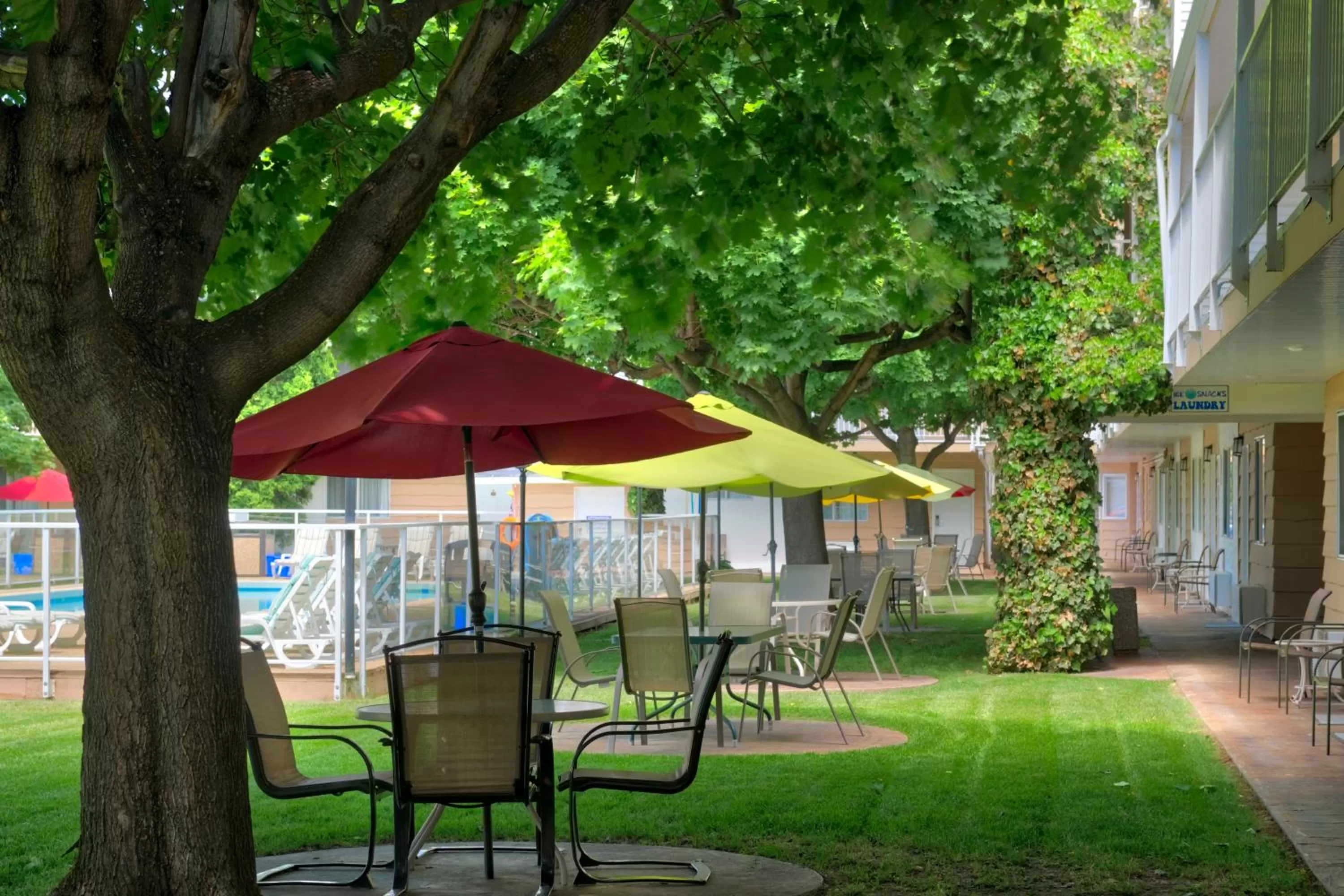 Garden in Best Western Inn at Penticton