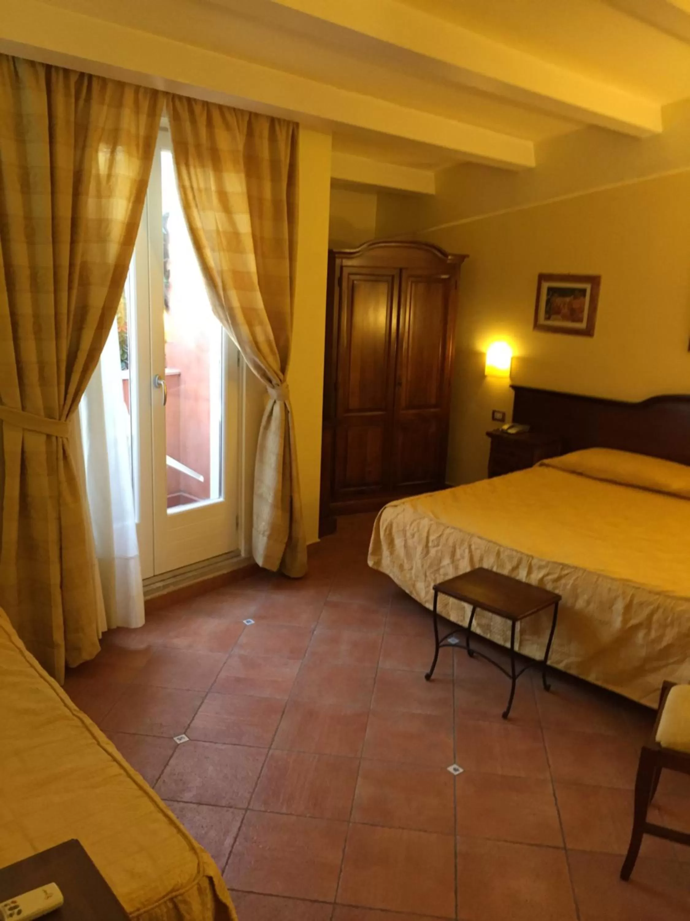 Photo of the whole room, Bed in Hotel Mediterraneo