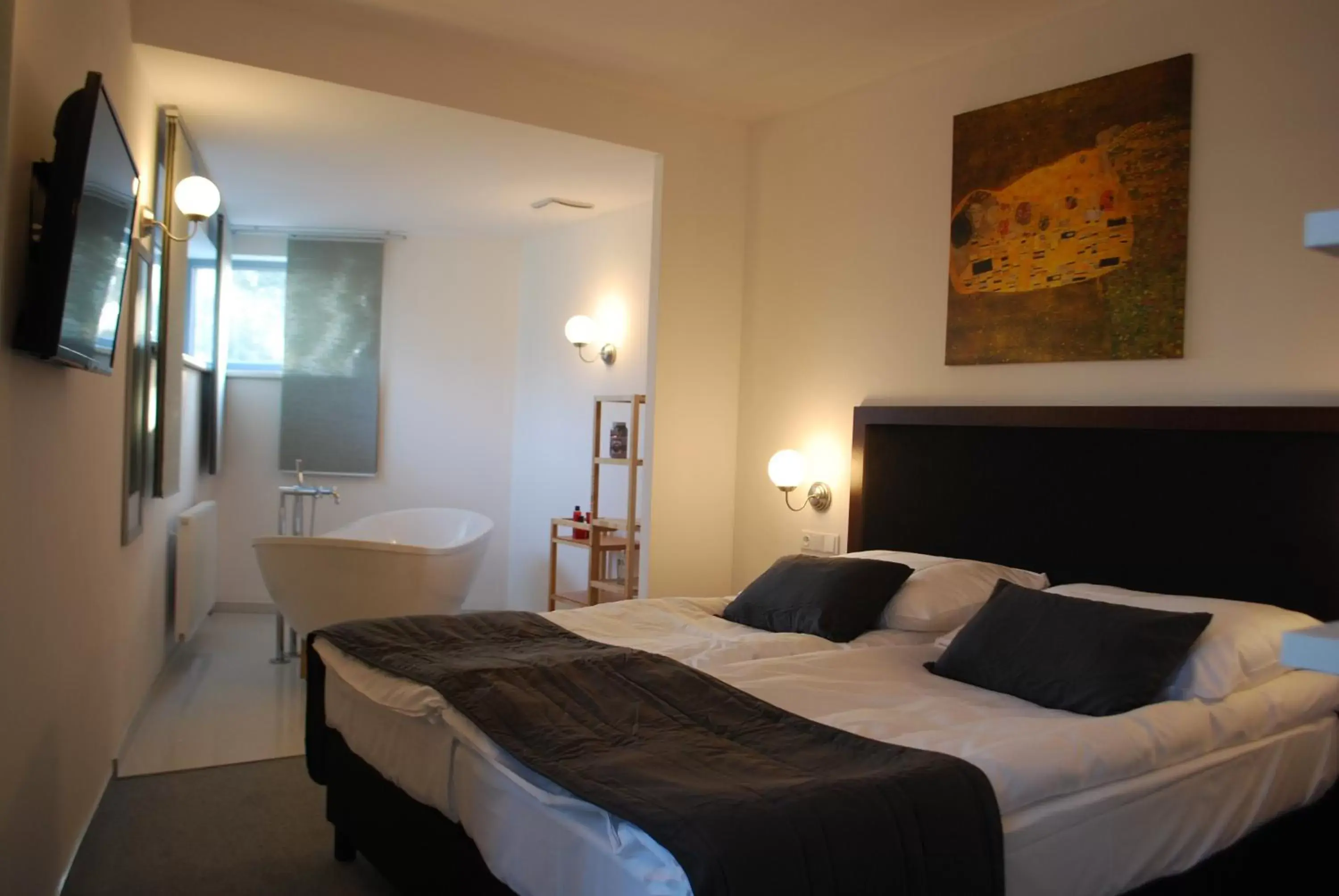 Deluxe Double Room with Bath in Hotel Koruna Deluxe Double Room with Bath in Hotel Koruna