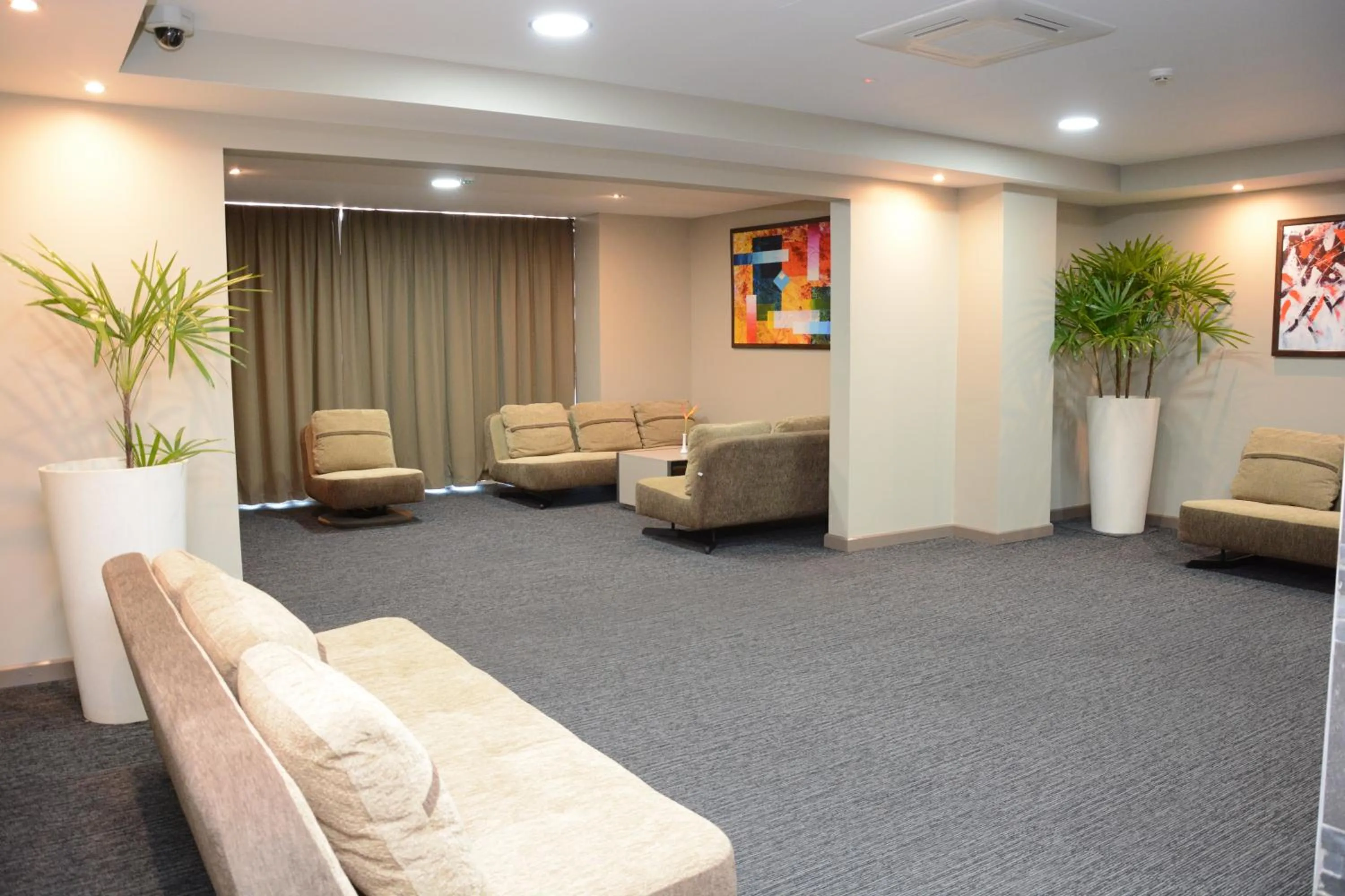 Lobby or reception in Ratsun Nadi Airport Apartment Hotel