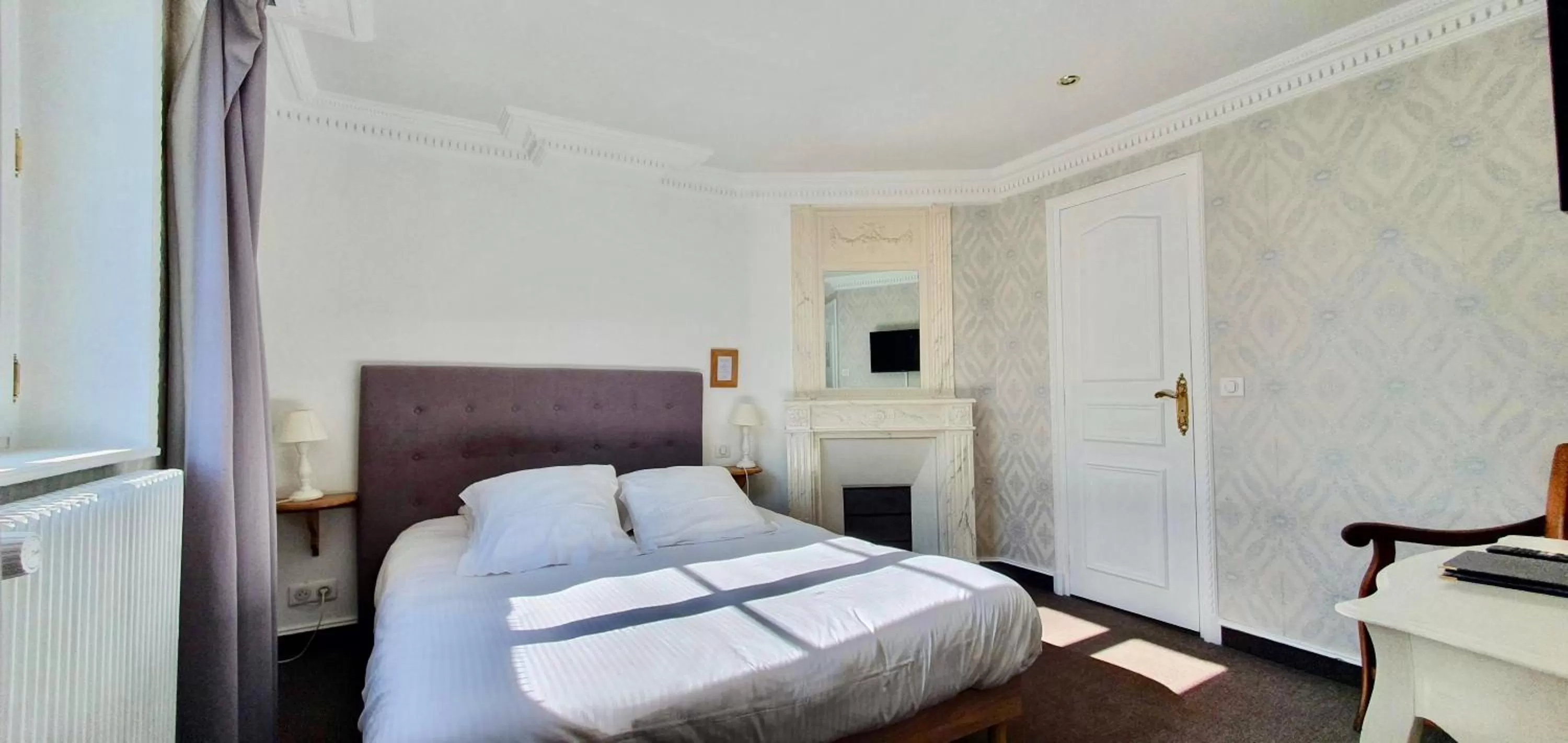 Bedroom, Bed in Les Cabines