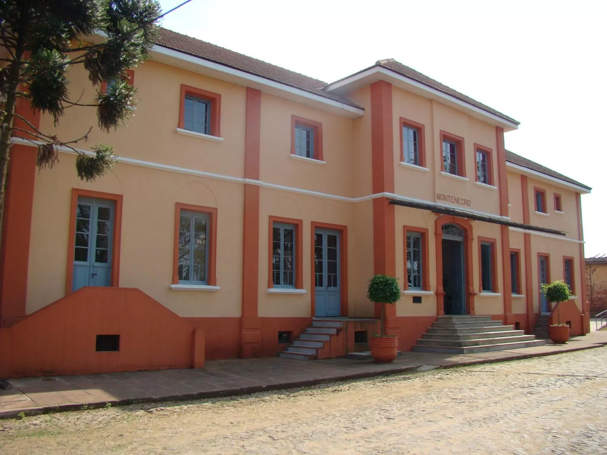 Nearby landmark in ibis Montenegro