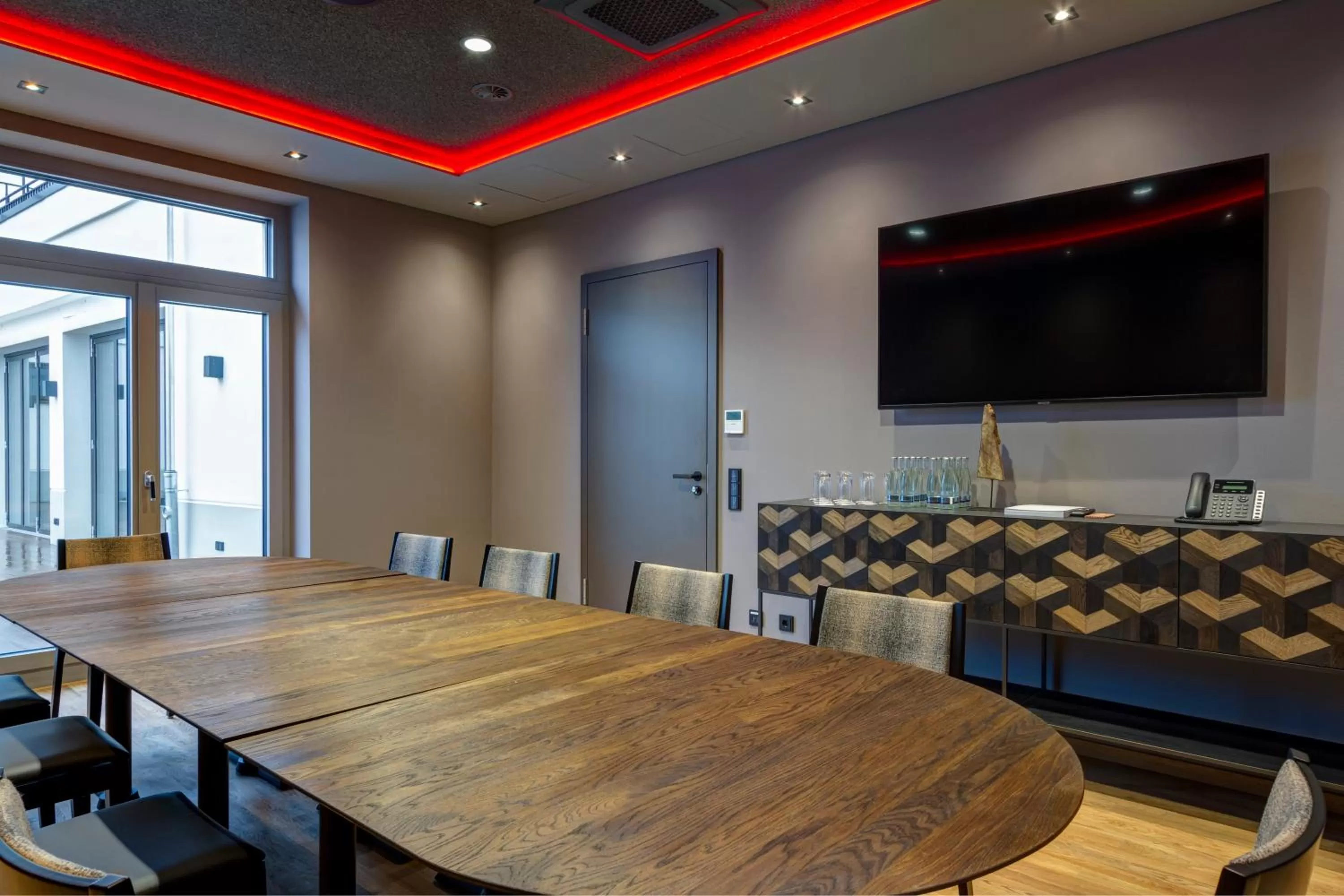 Meeting/conference room in Qube Hotel Bahnstadt