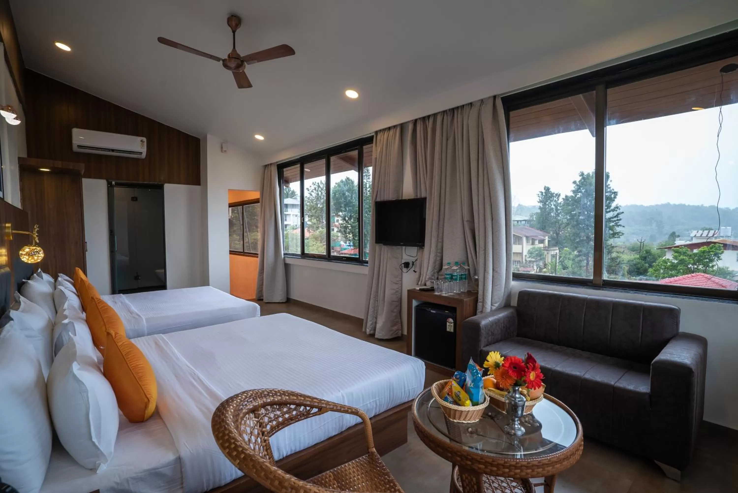 Bed in Jivanta Mahabaleshwar