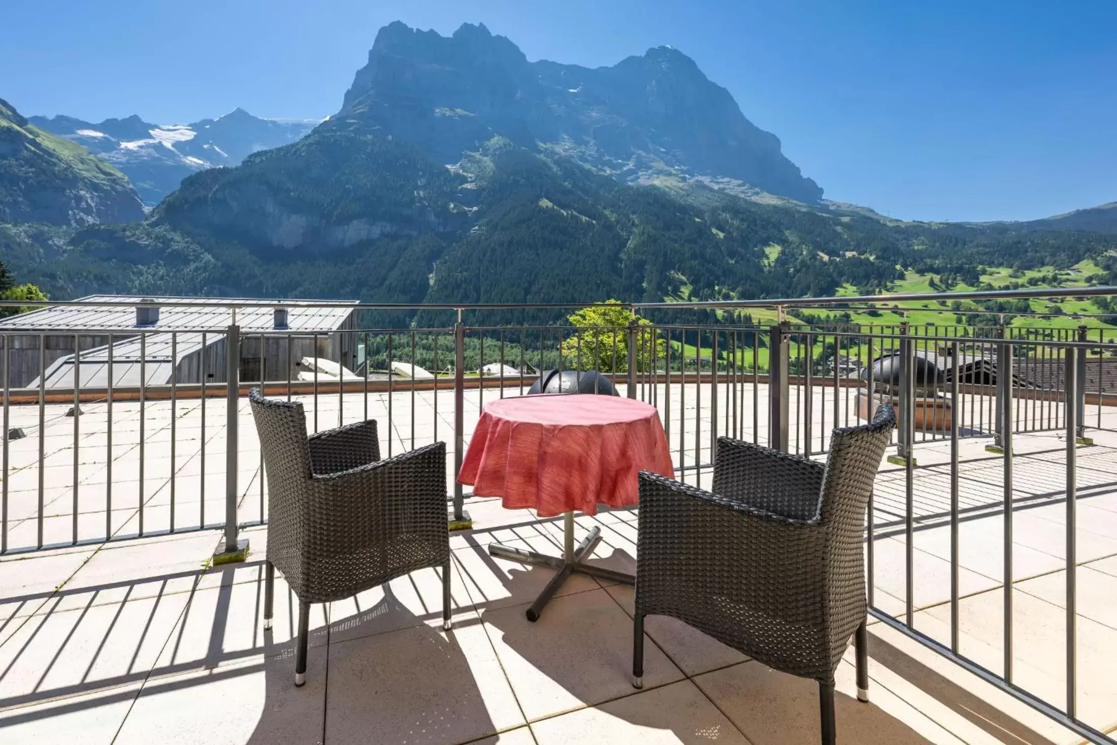 Single Room in Hotel Spinne Grindelwald Single Room in Hotel Spinne Grindelwald