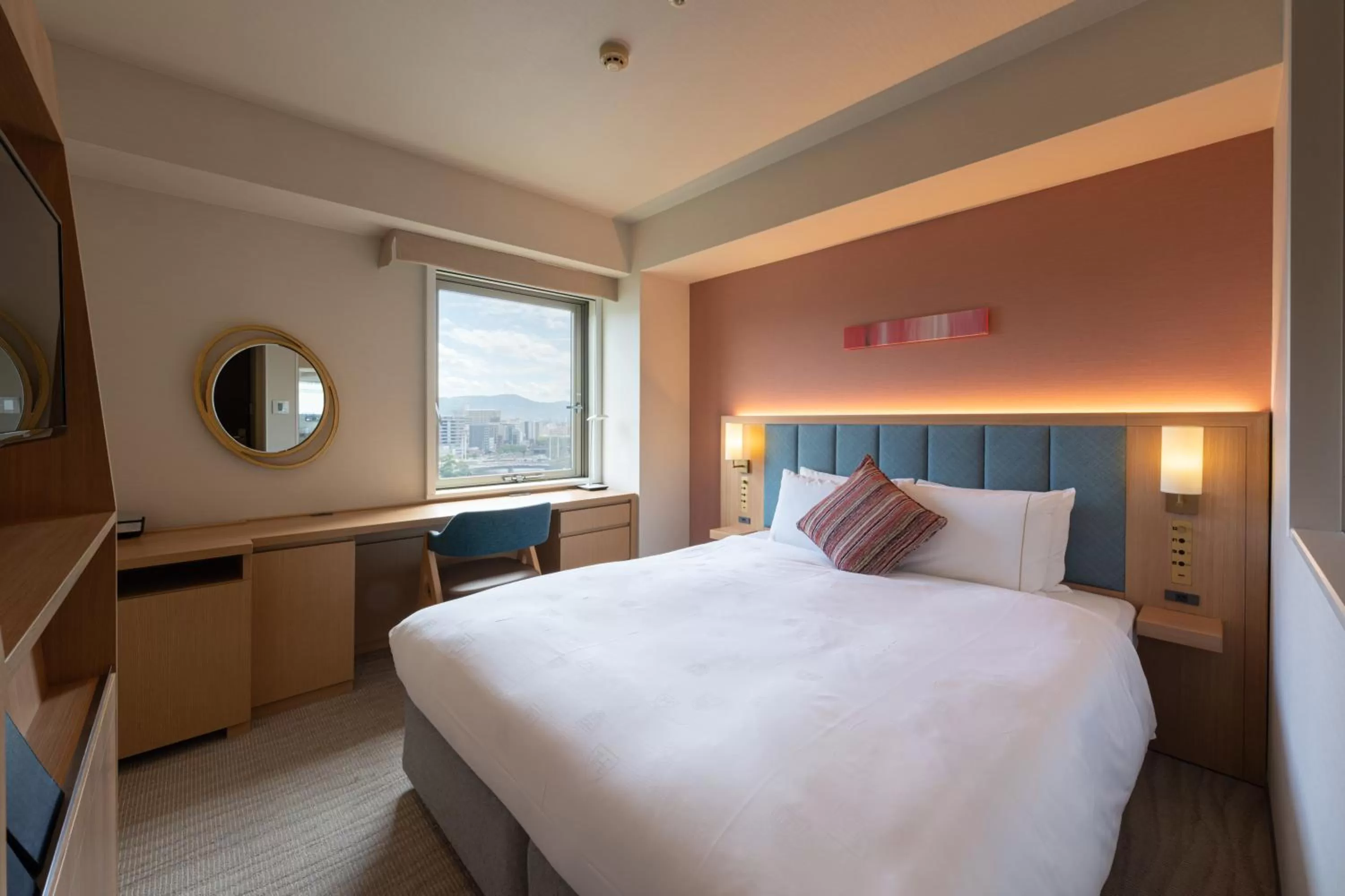 Bed in The Royal Park Hotel Hiroshima Riverside