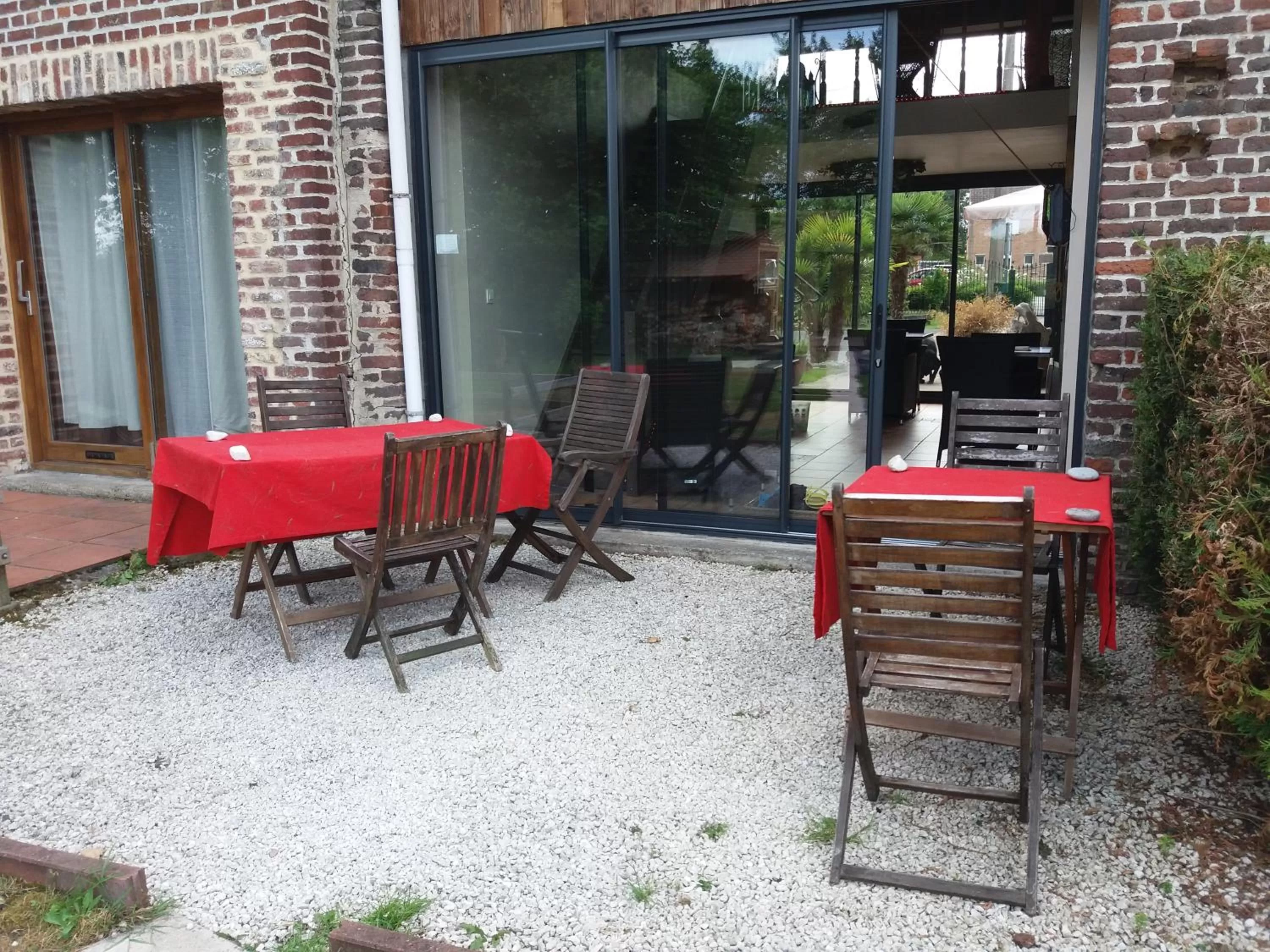 Secret d'une Nuit a vicq prės de valenciennes,onnaing,saint saulve avec piscine , jaccuzi