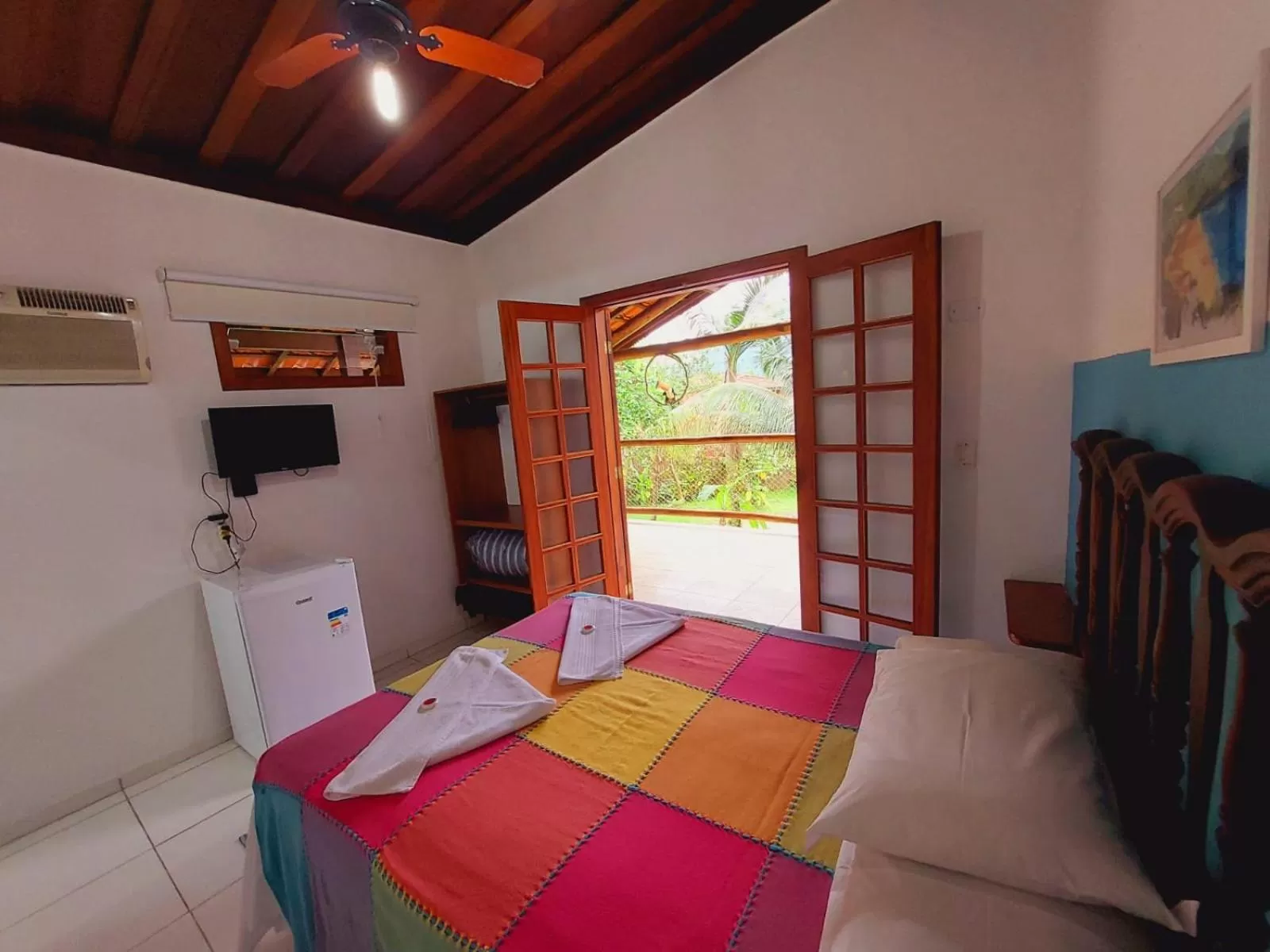 Photo of the whole room, Bed in Pousada Capim Melado