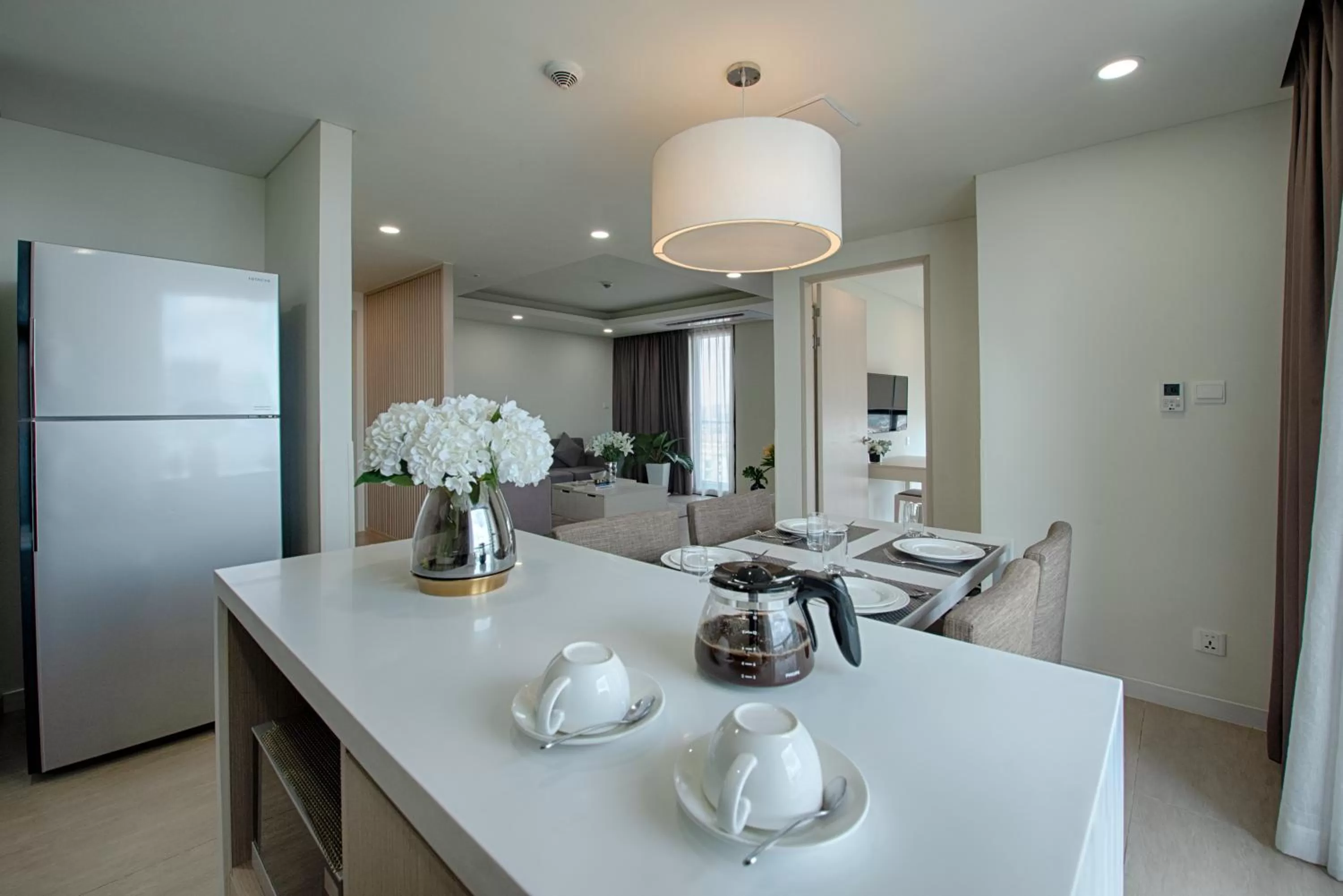 Dining area in GRANFERTE Phnom Penh Hotel