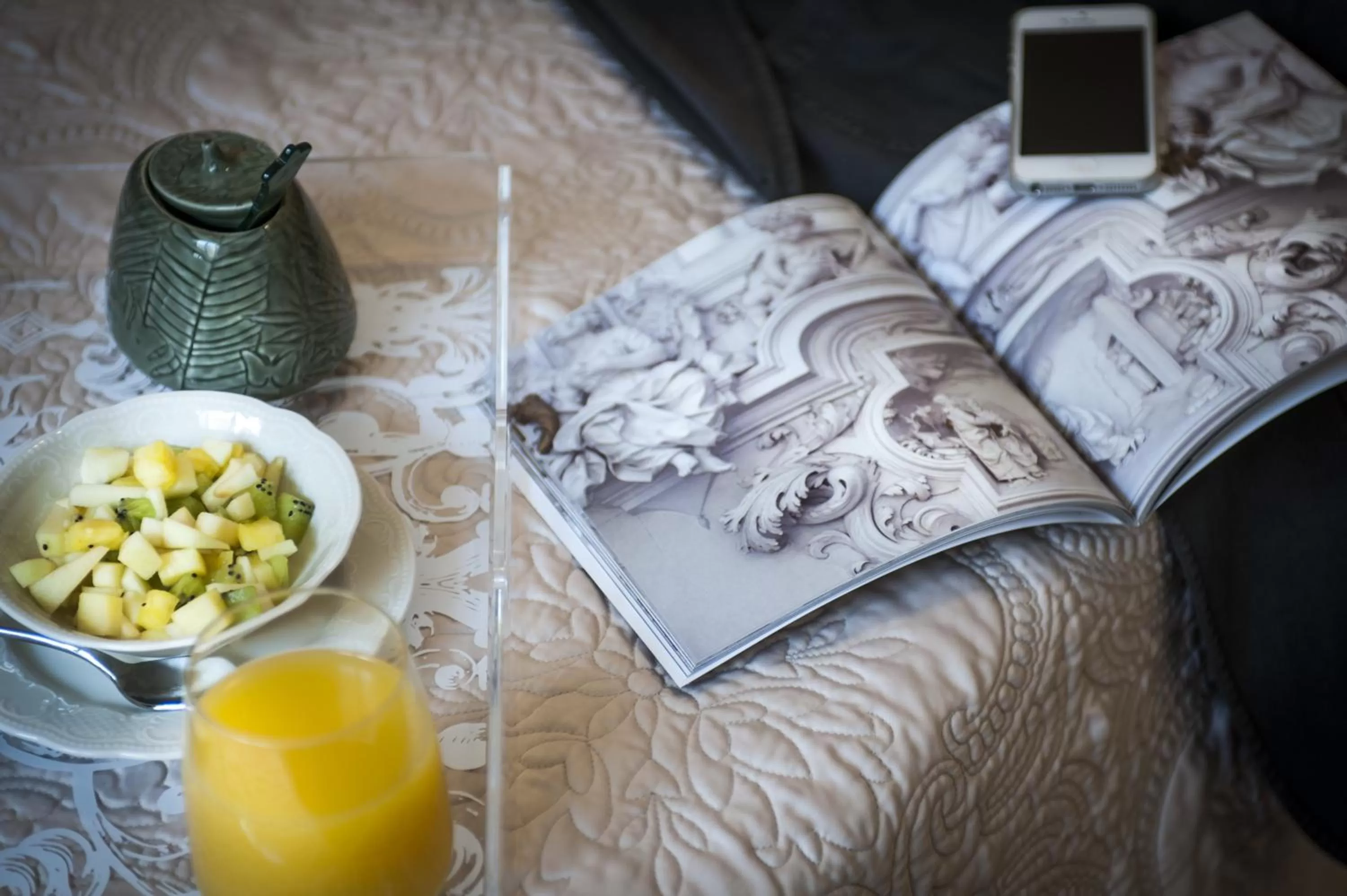 Decorative detail, Bed in BB 22 Palace