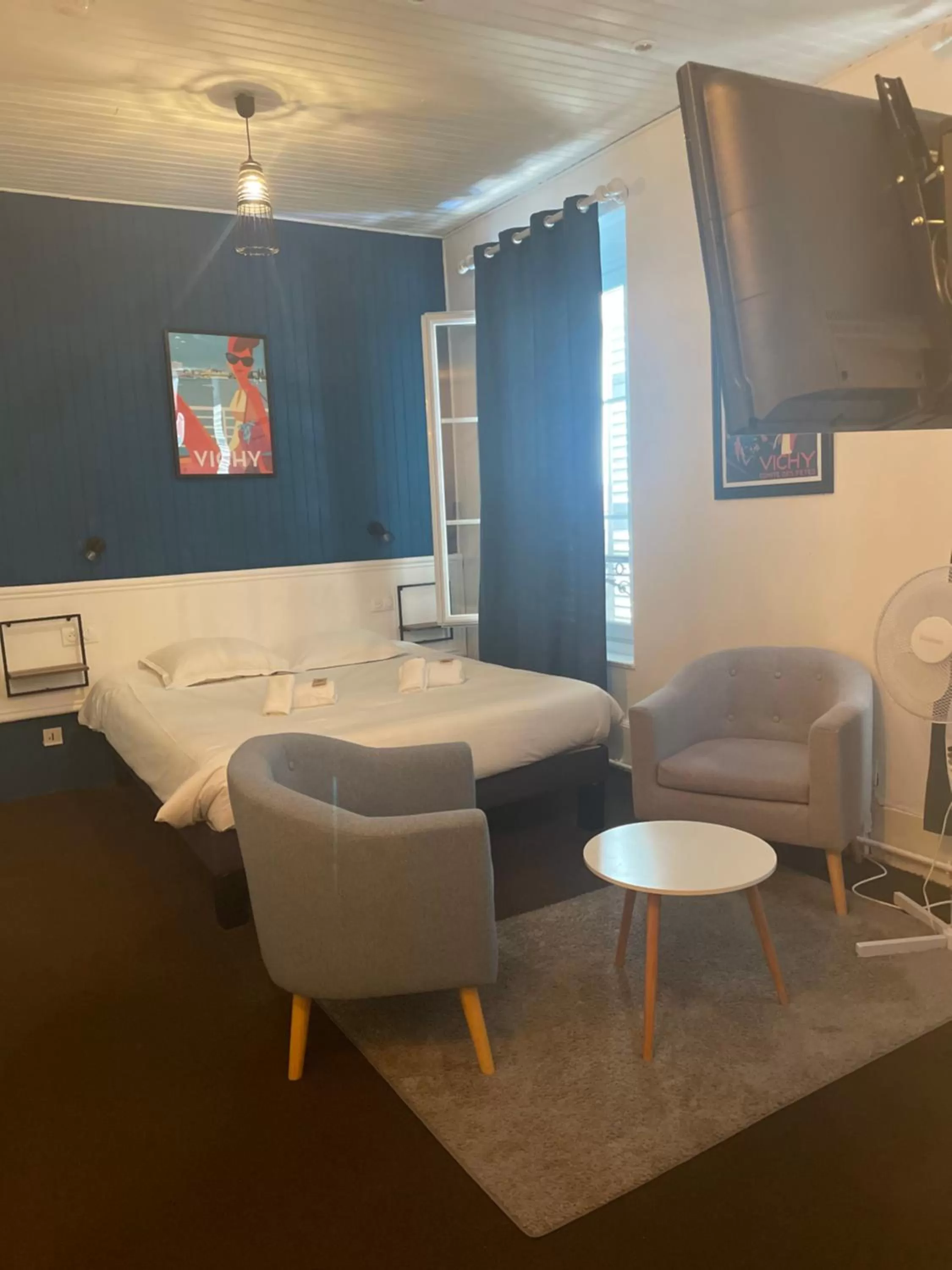 Seating Area in Hôtel & Restaurant Le Patio VICHY