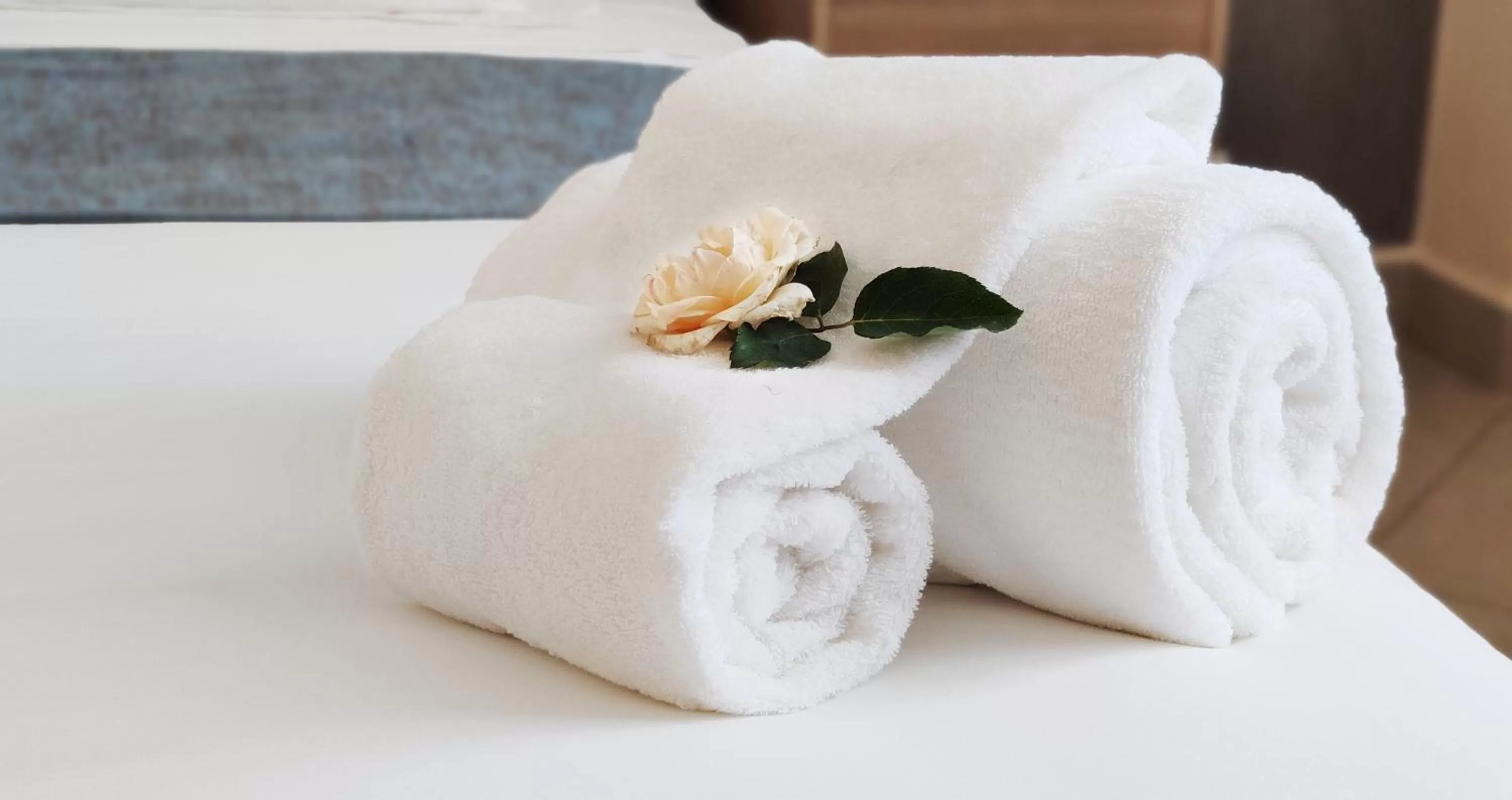 Massage, Bed in Downtown Hotel