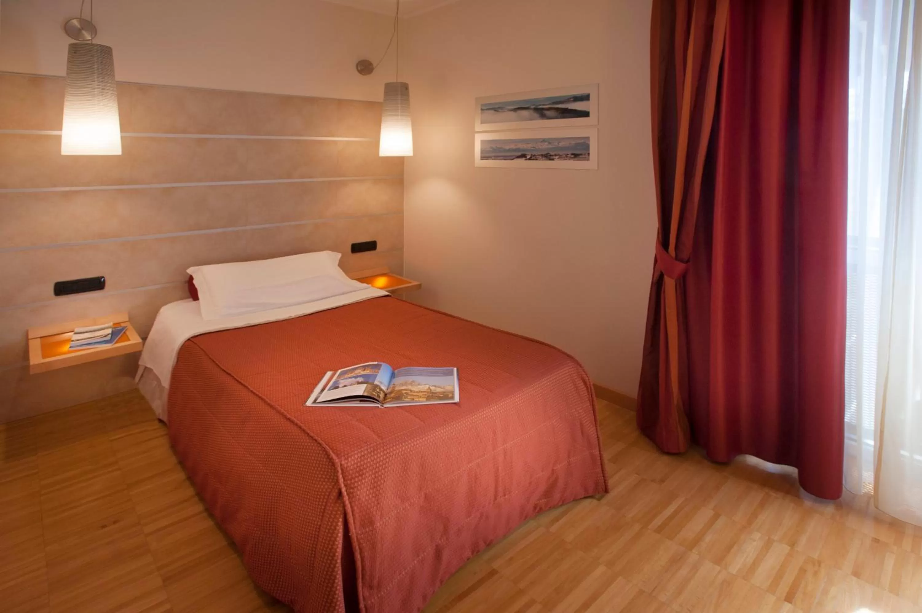 Bed in AlbaResidence Masera26