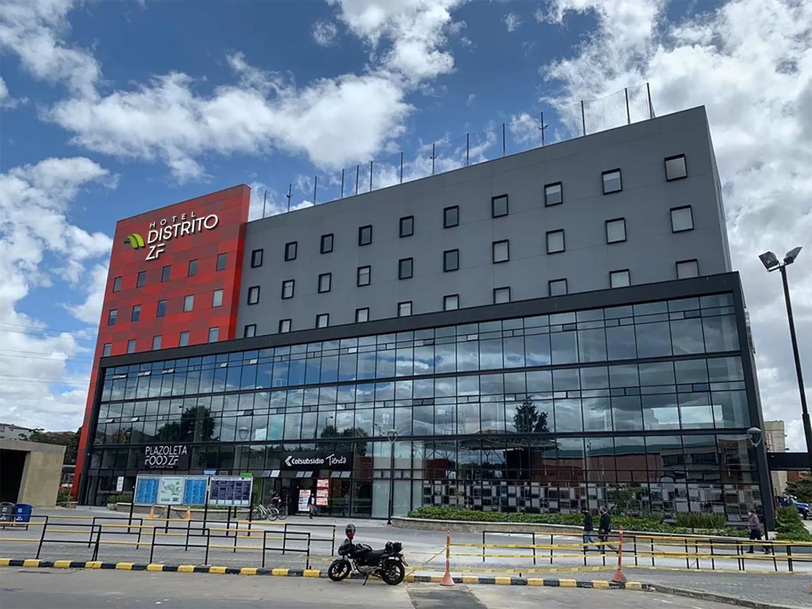 Hotel Distrito ZF By OxoHotel