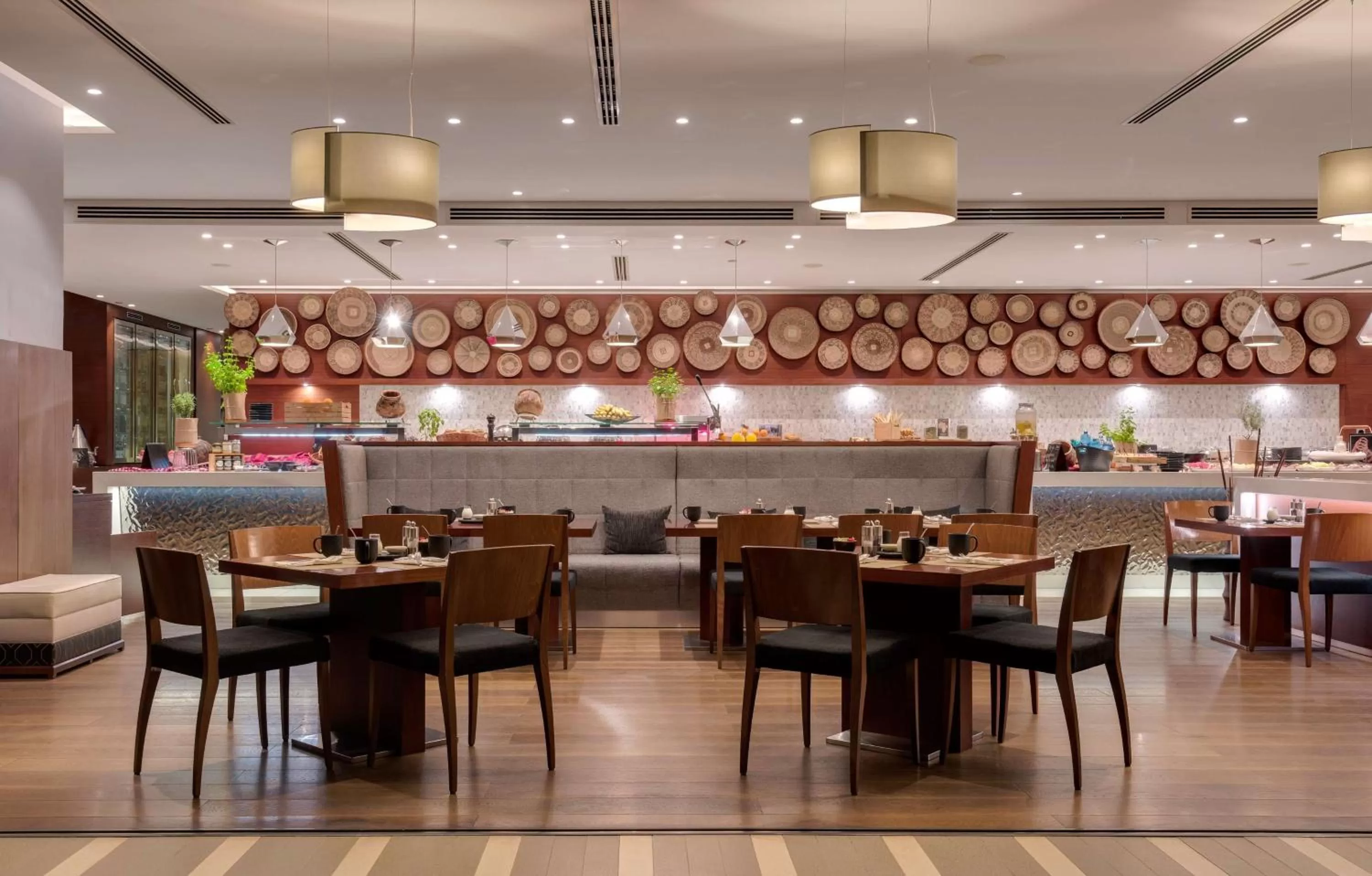 Restaurant/places to eat in Radisson Blu Hotel, Nairobi Upper Hill