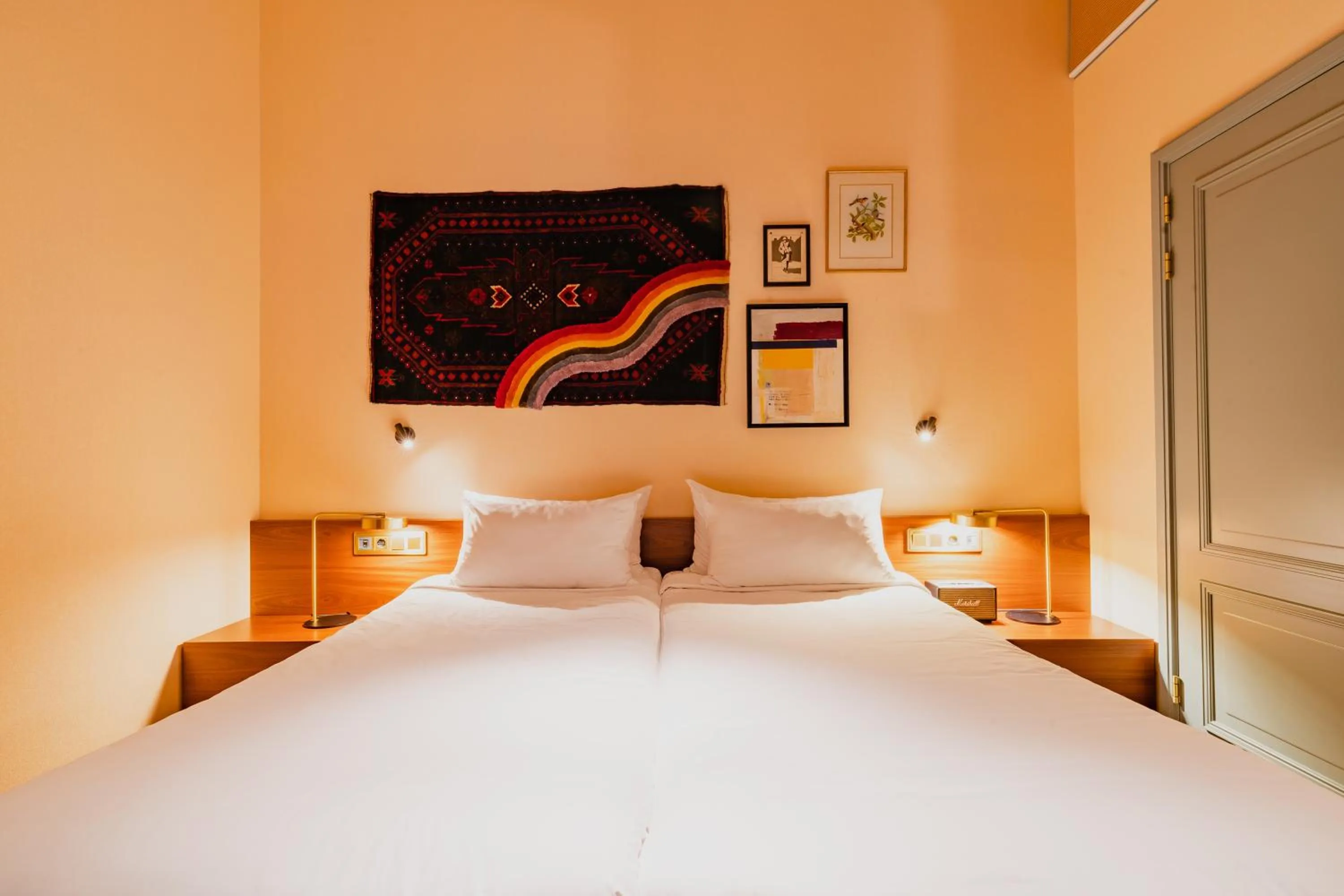 Bed in Hotel Mercier