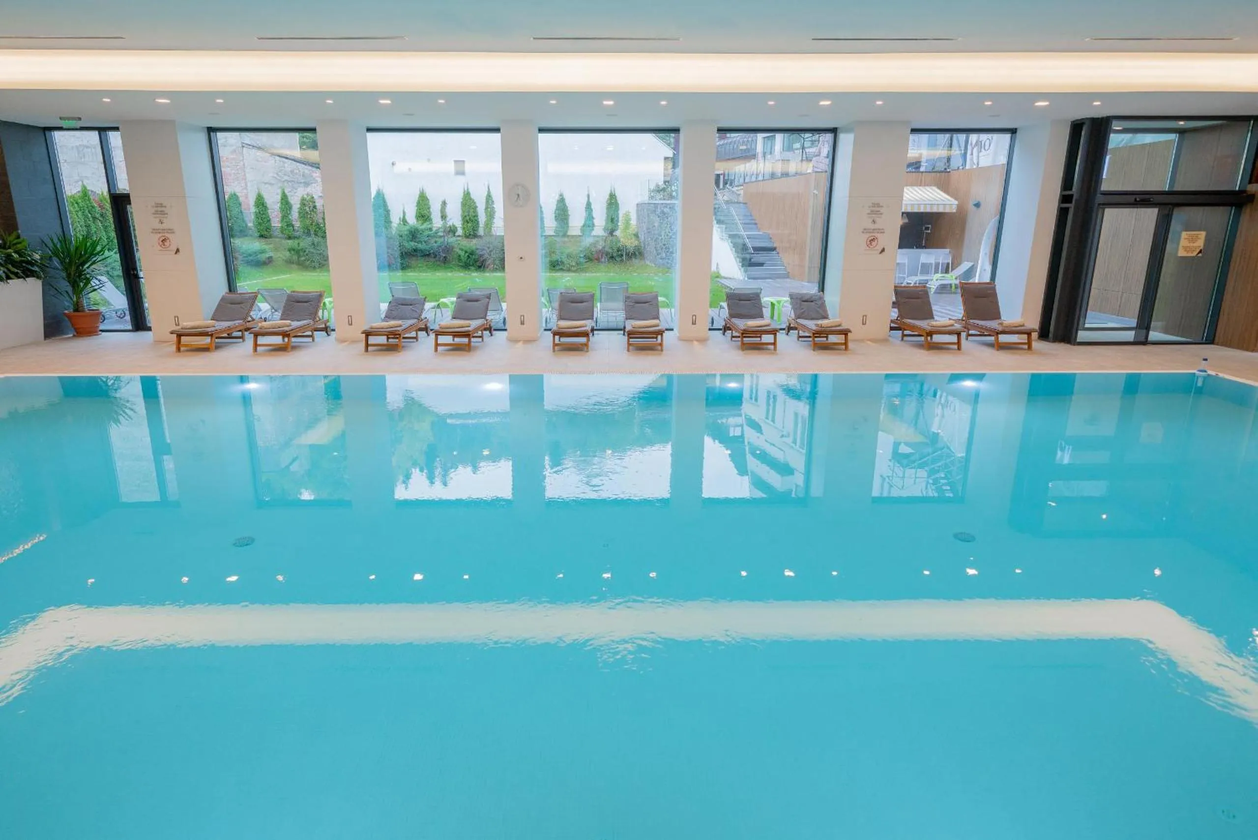 Pool view in Hotel International