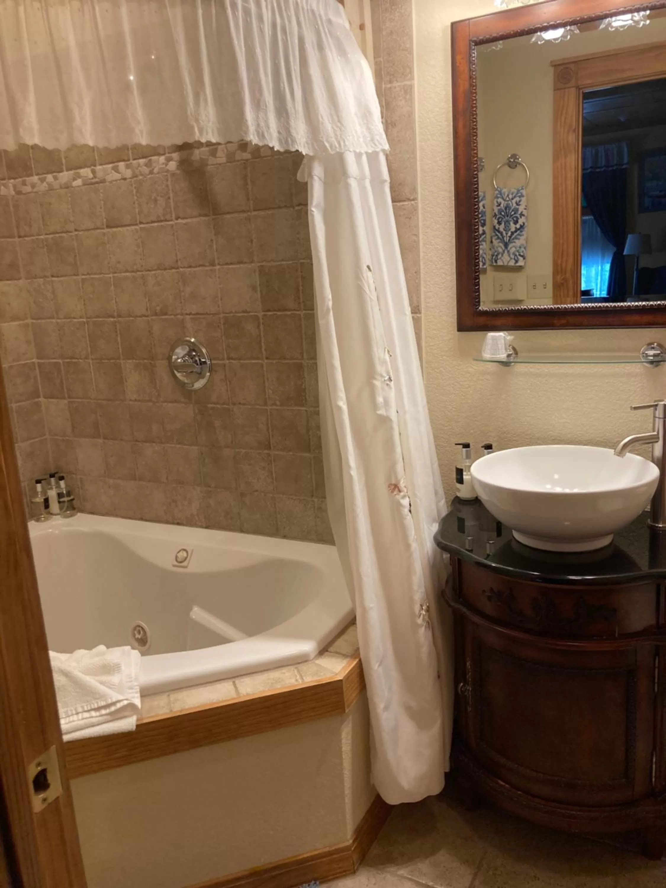 Bathroom in All Seasons Inn