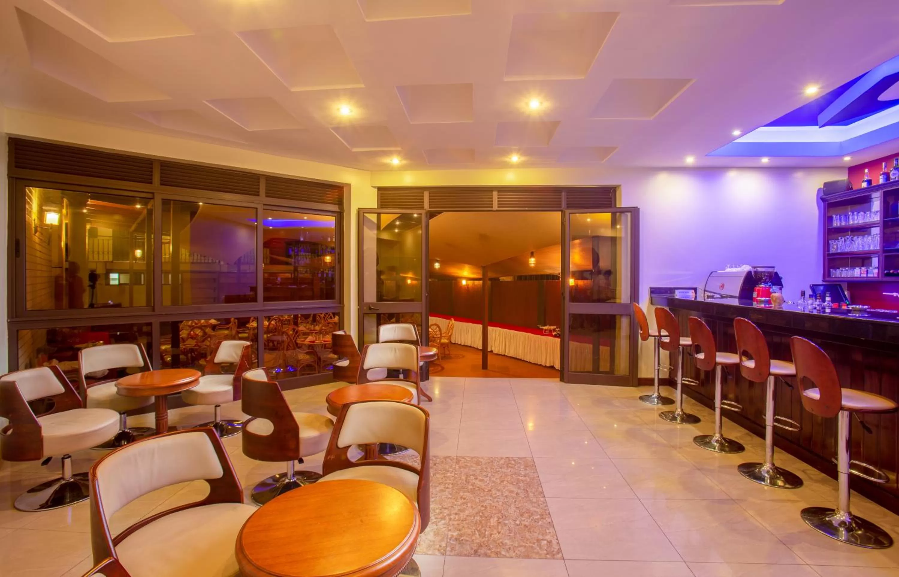 Lounge or bar in Nyaika Hotel