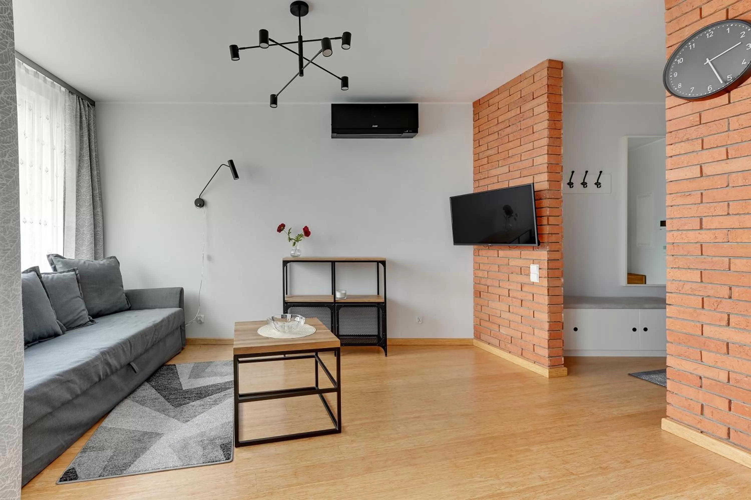 TV and multimedia in RentPlanet - Apartamenty Chlebova