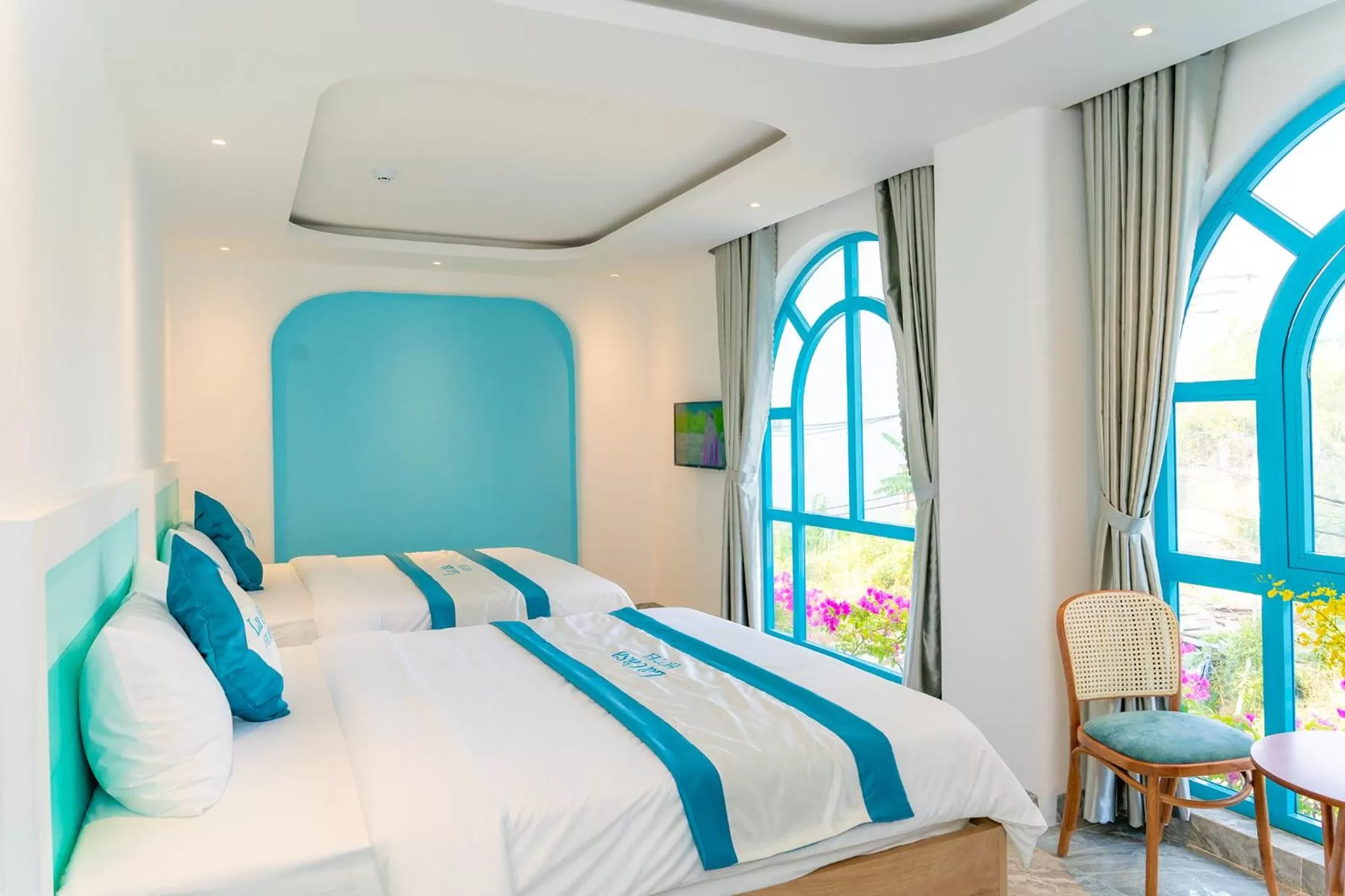 Photo of the whole room, Bed in La Casa Boutique Hotel