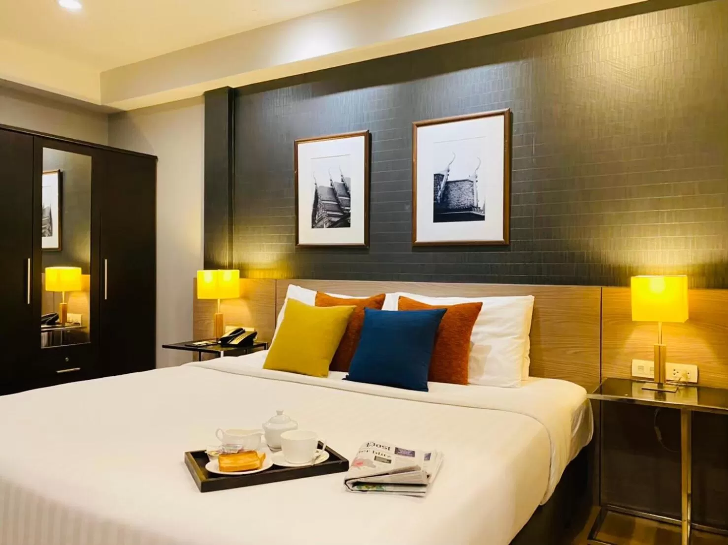 Bed in Alt Hotel Nana by UHG