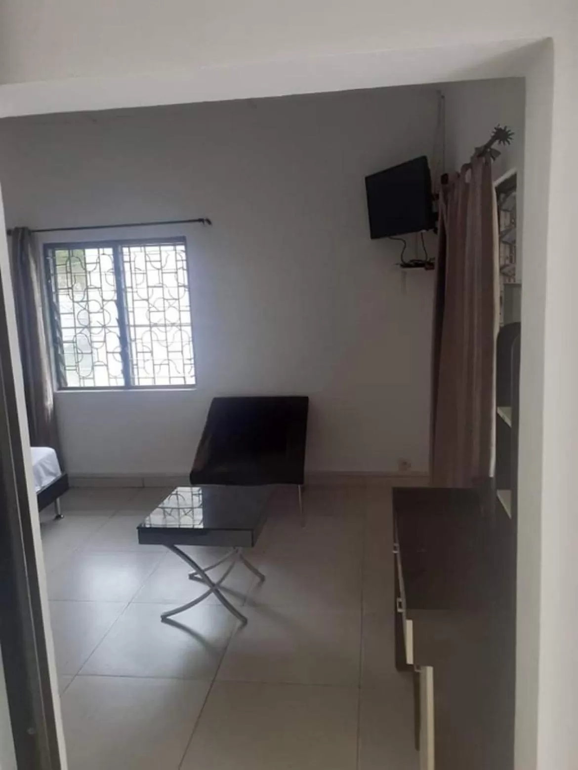 Bedroom in Hôtel La Grillade