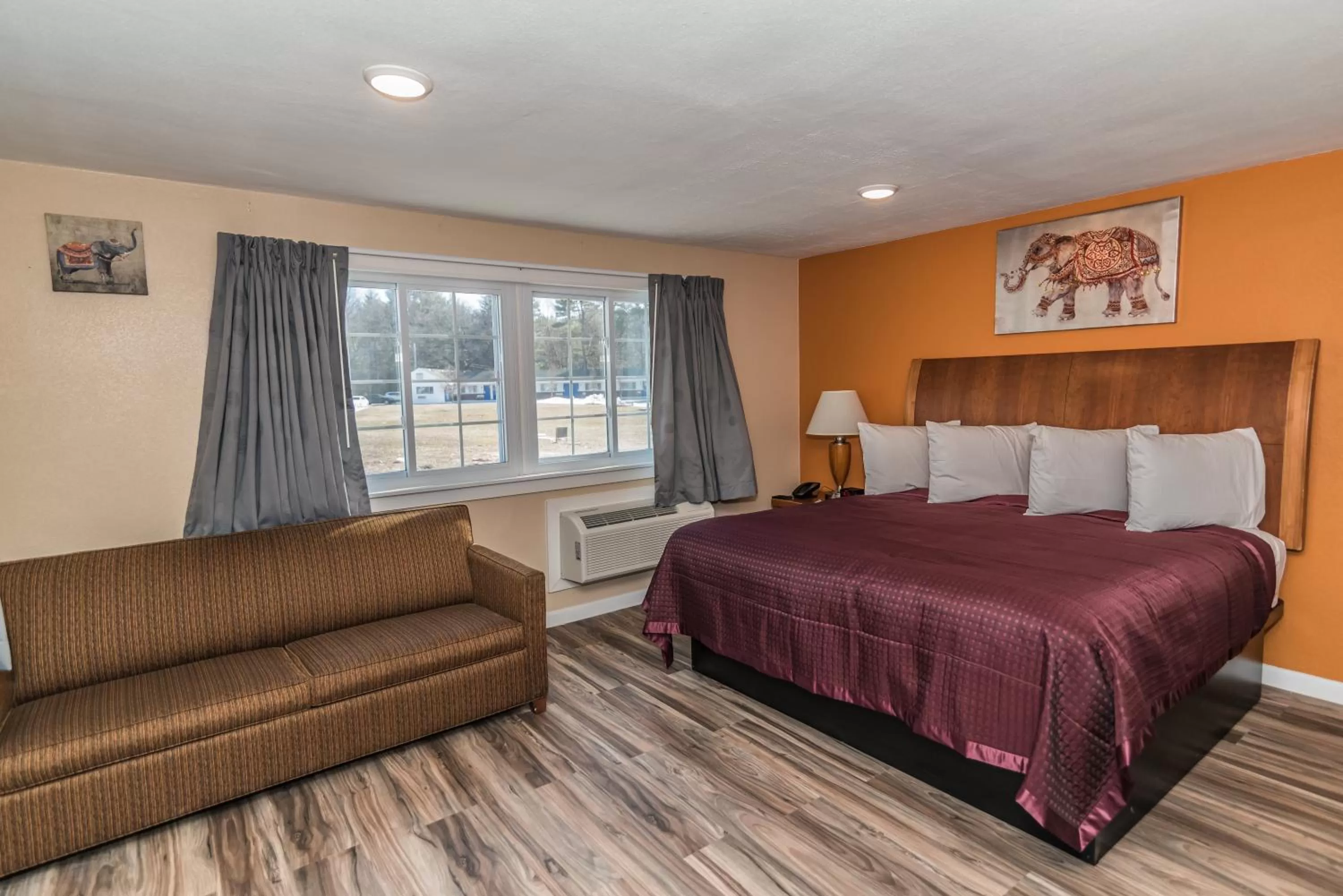 The Minuteman Inn Acton Concord Littleton