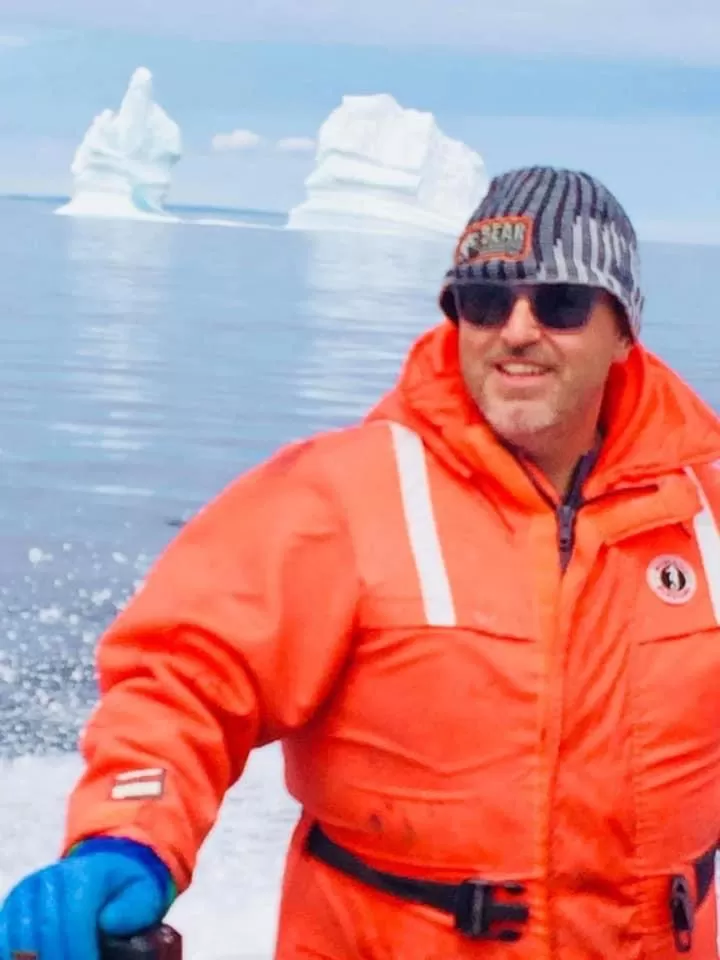 Fishing in Bumblebee Bight Inn