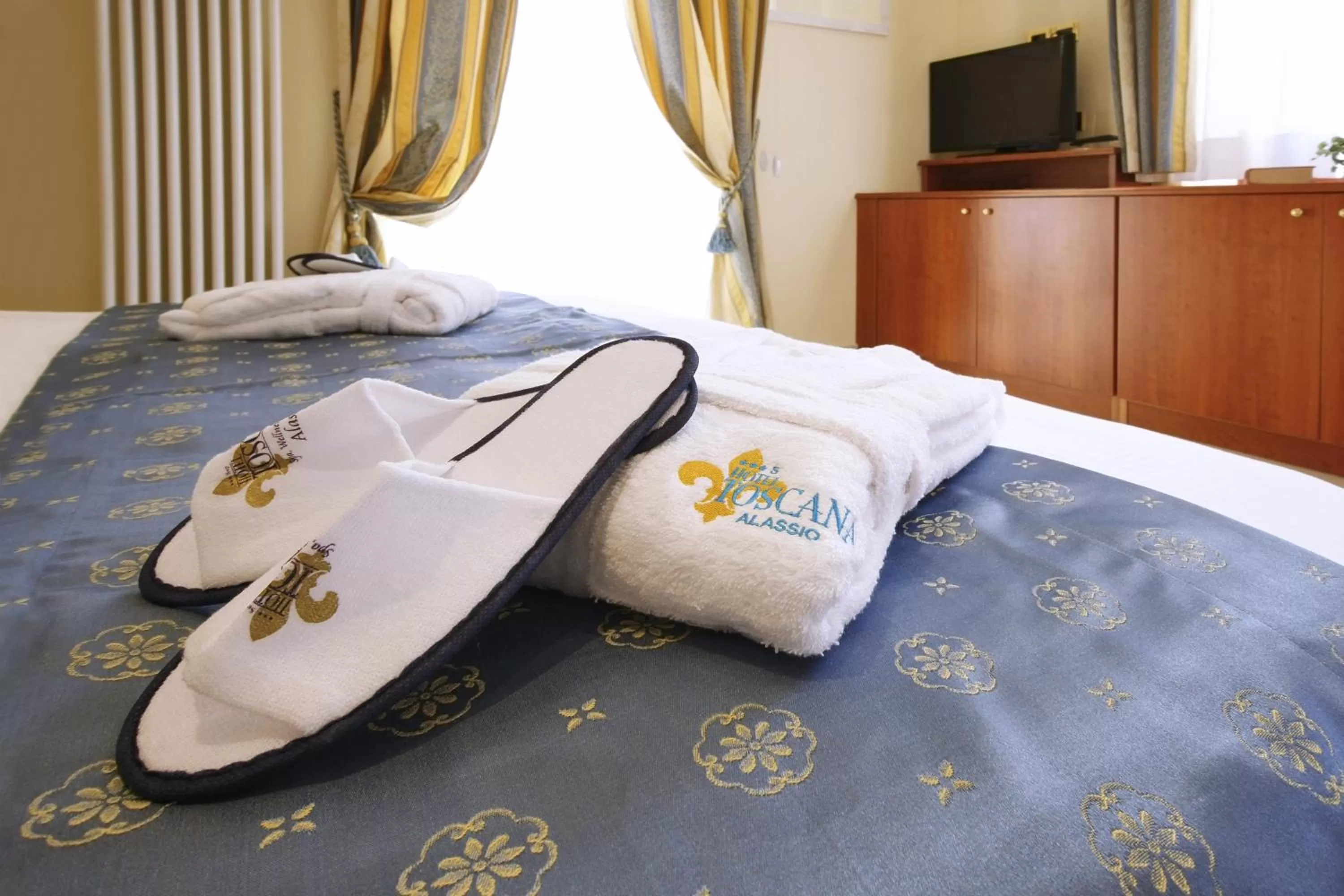 Property logo or sign, Bed in Hotel Ristorante Toscana