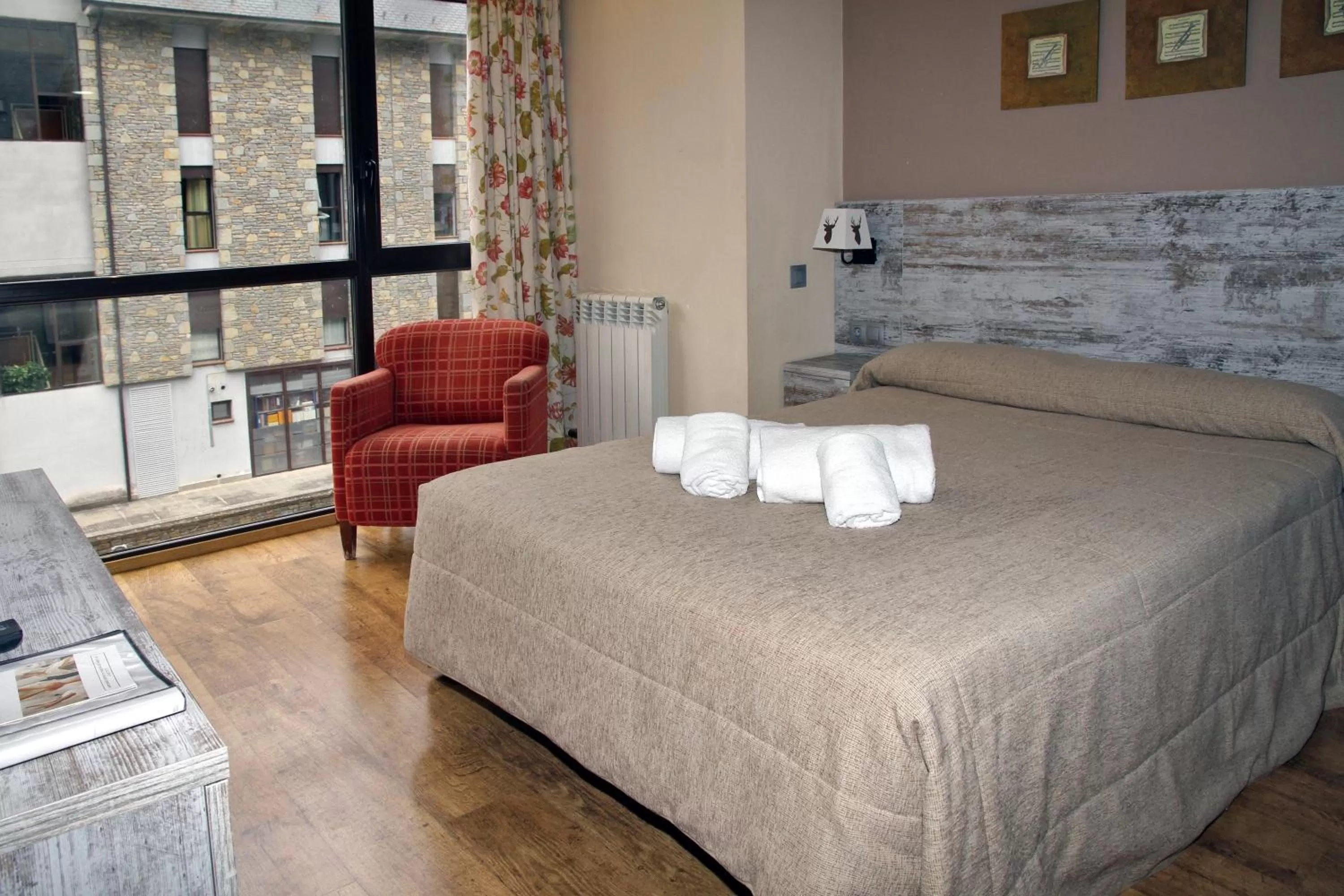 Bed in Aparthotel La Vall Blanca