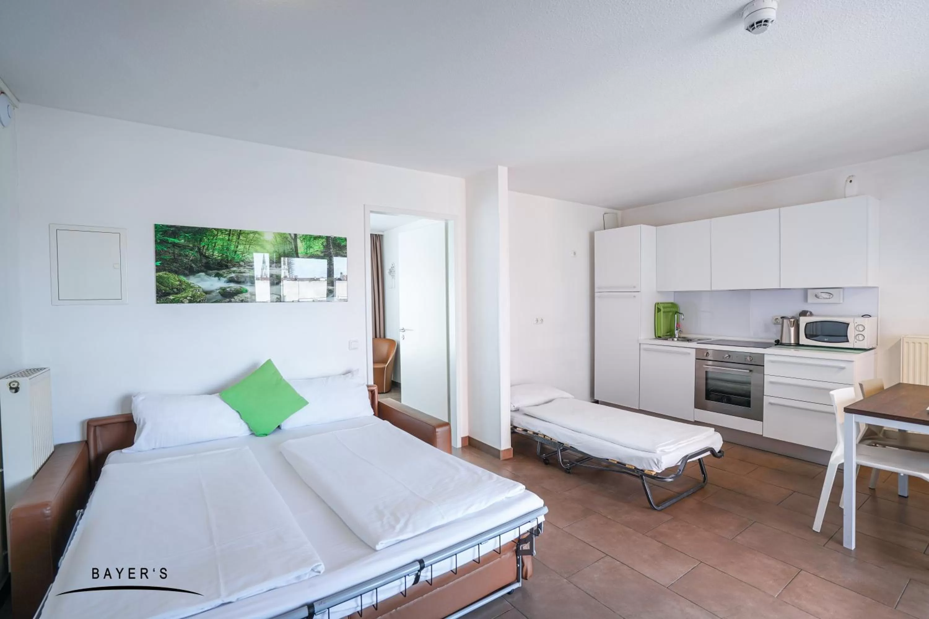 Photo of the whole room, Bed in Bayer's Boardinghouse und Hotel