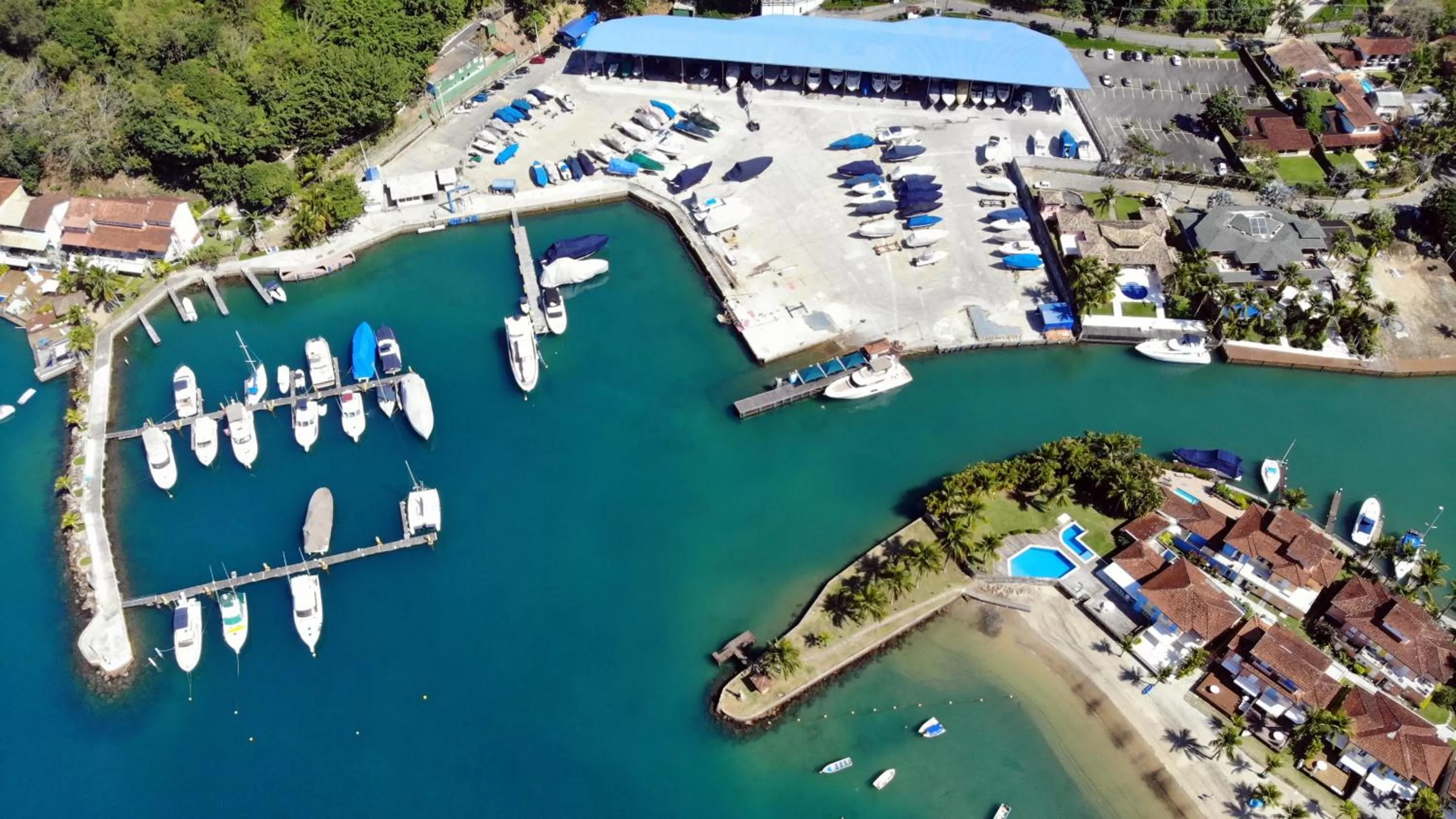 Nearby landmark in Portogalo Suite Hotel