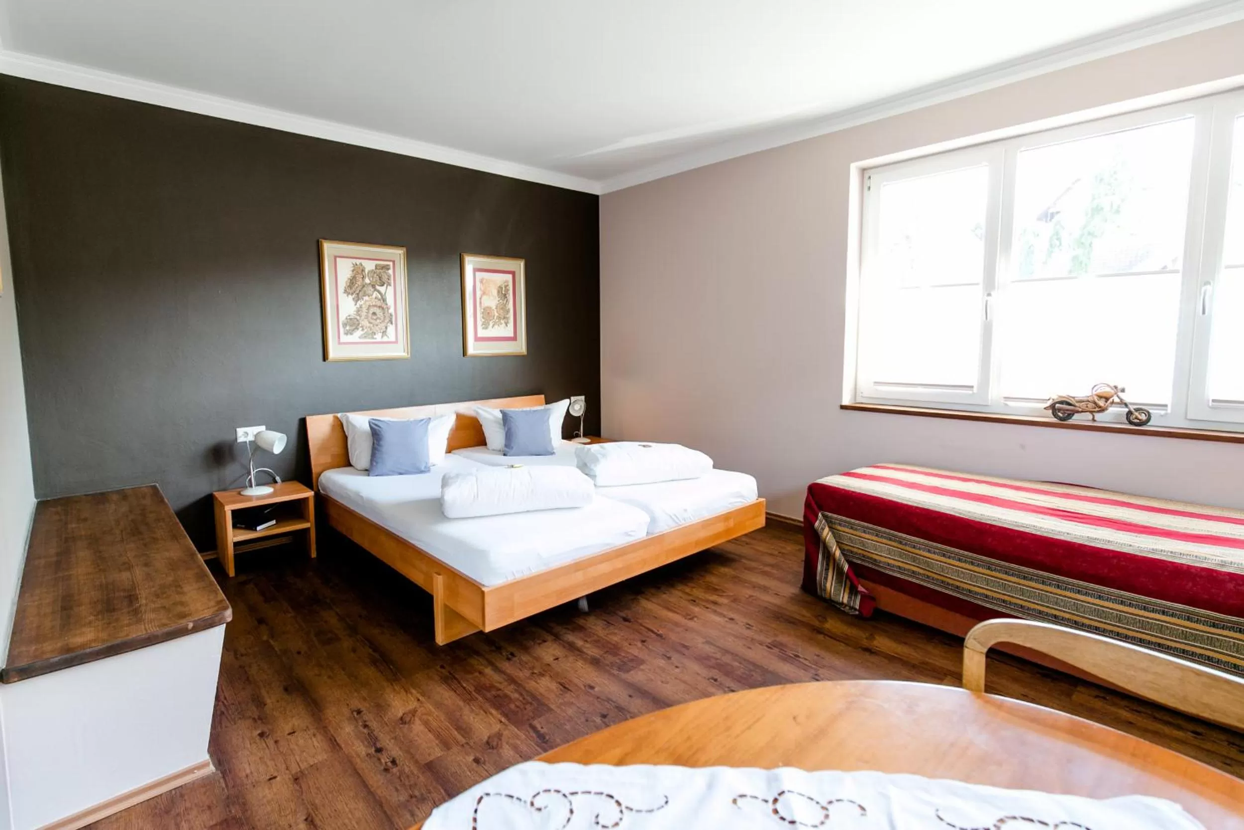 Bed in Burgers Hotel