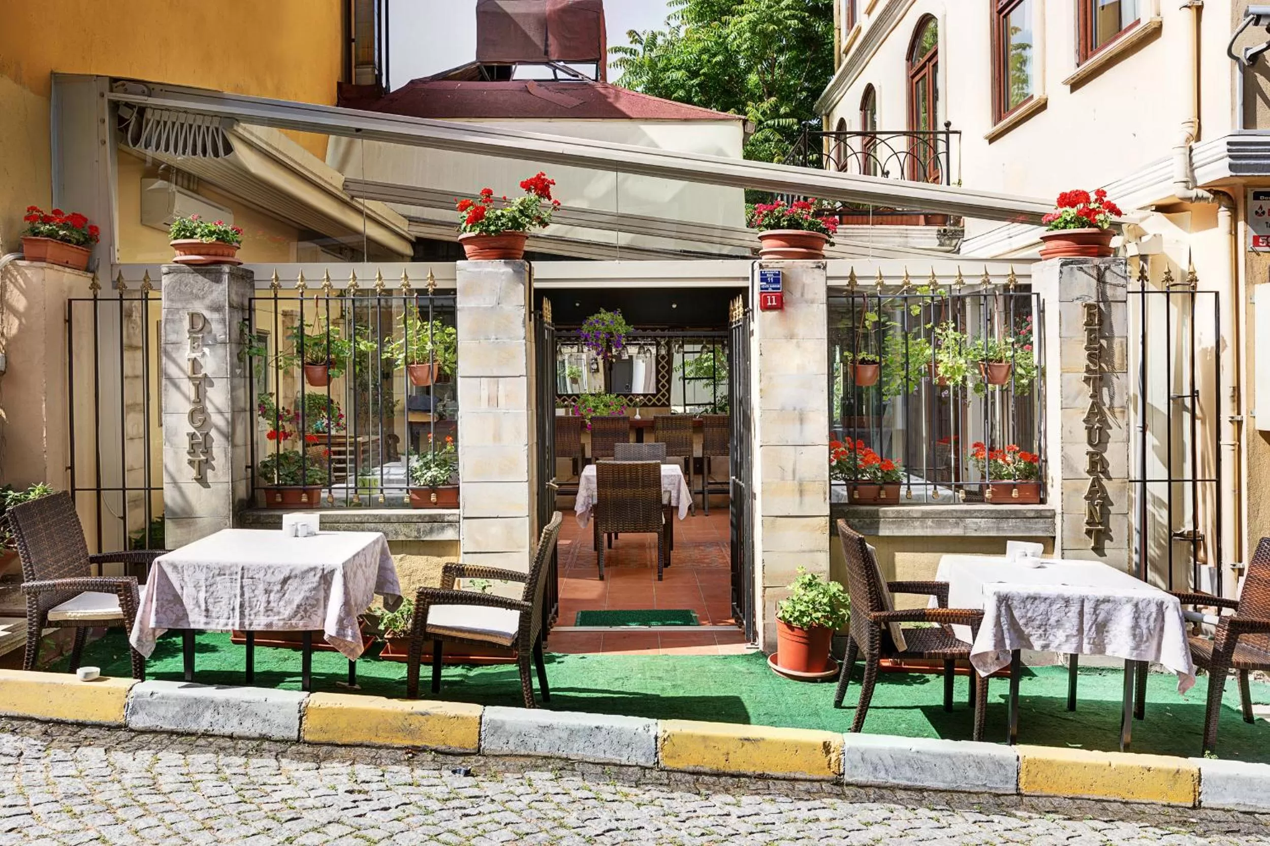 Facade/entrance in Arena Hotel - Special Class