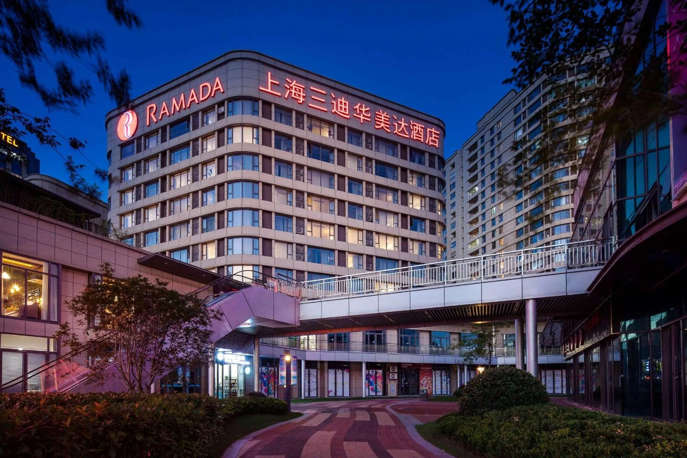 Property Building in Ramada Shanghai Songjiang