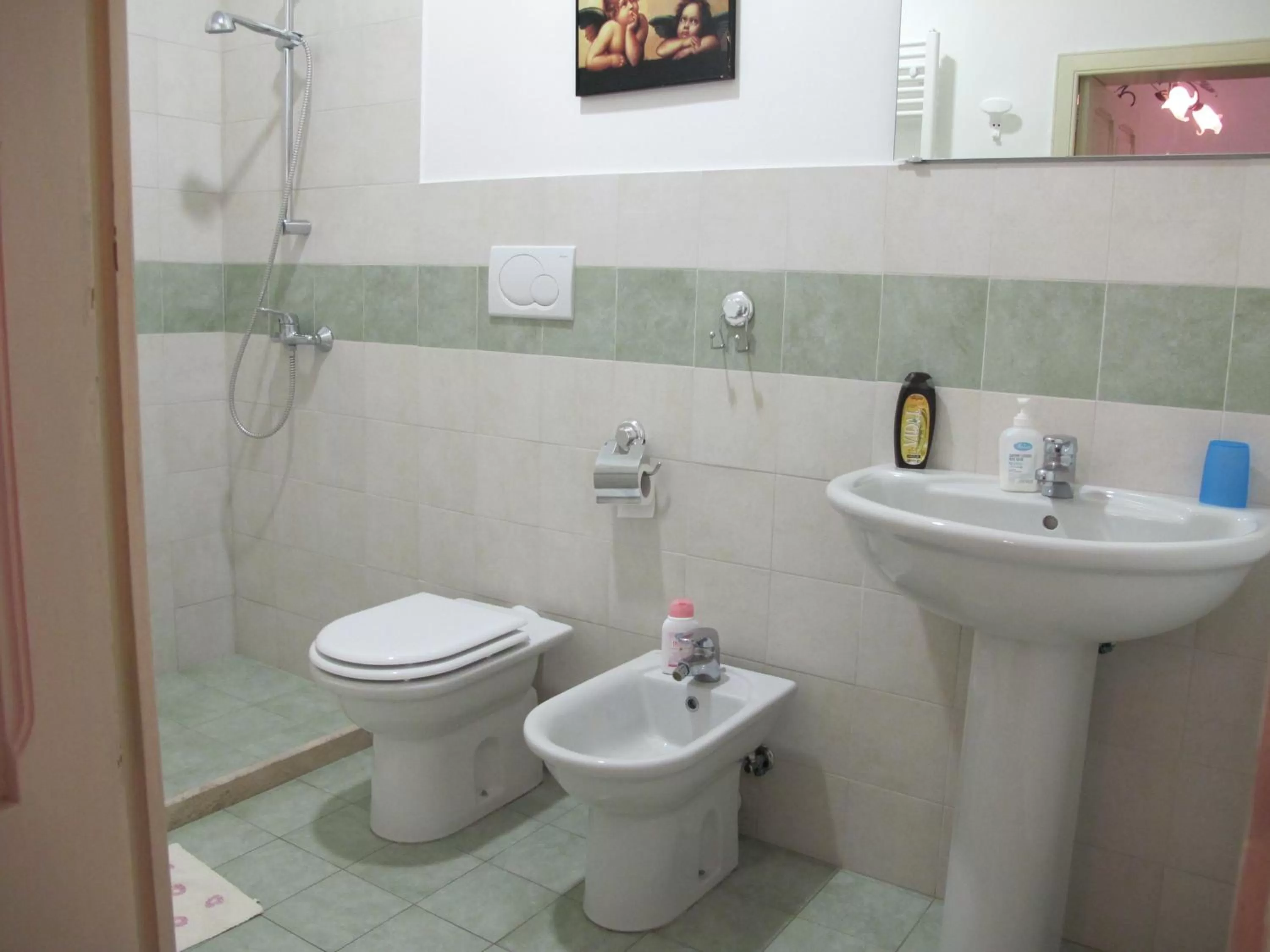 Shower, Bathroom in B&B 95 a Lecce