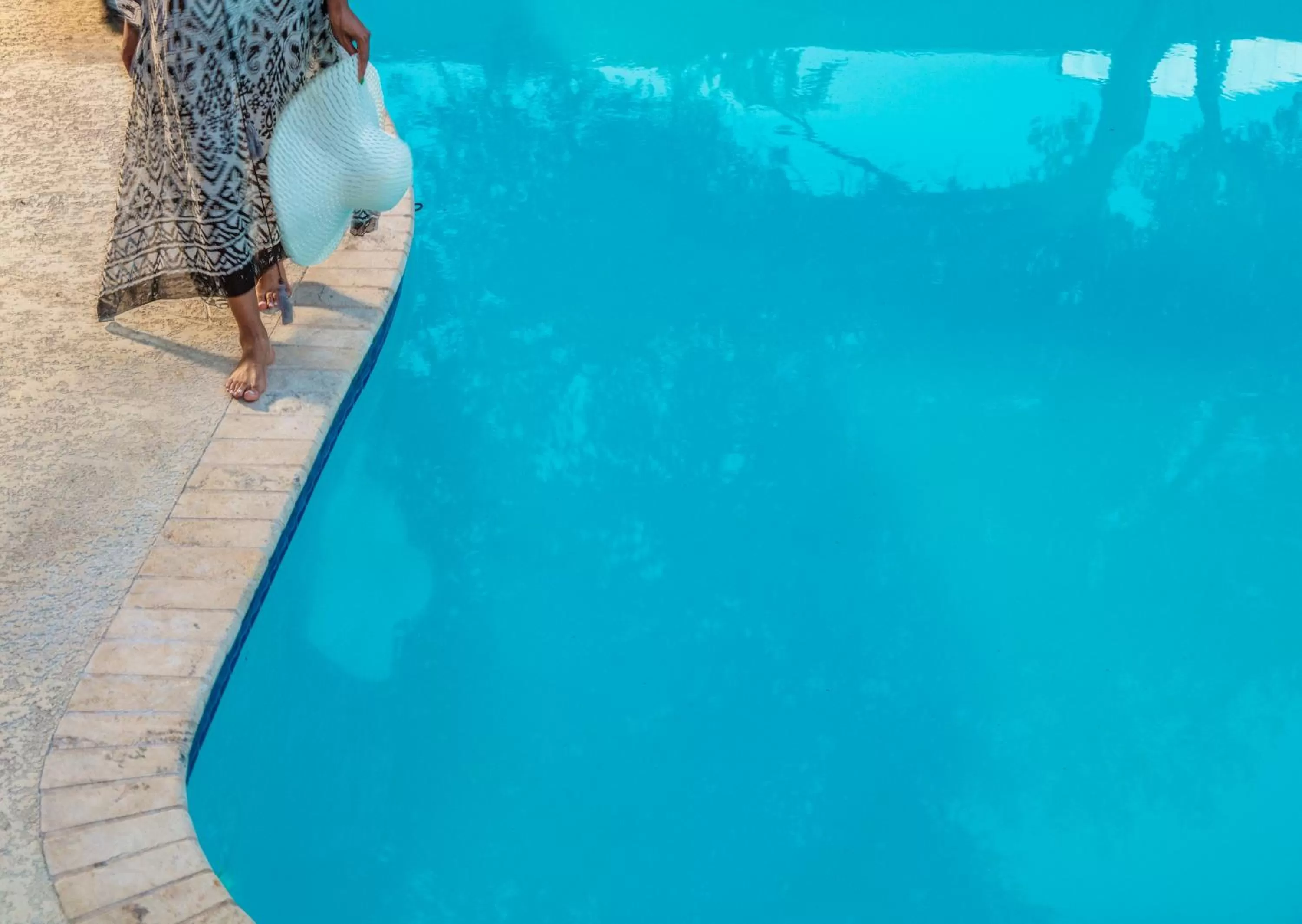 Swimming pool in Holiday Inn Austin Midtown by IHG