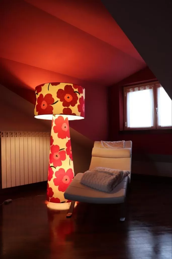 Seating Area in La scala del libro