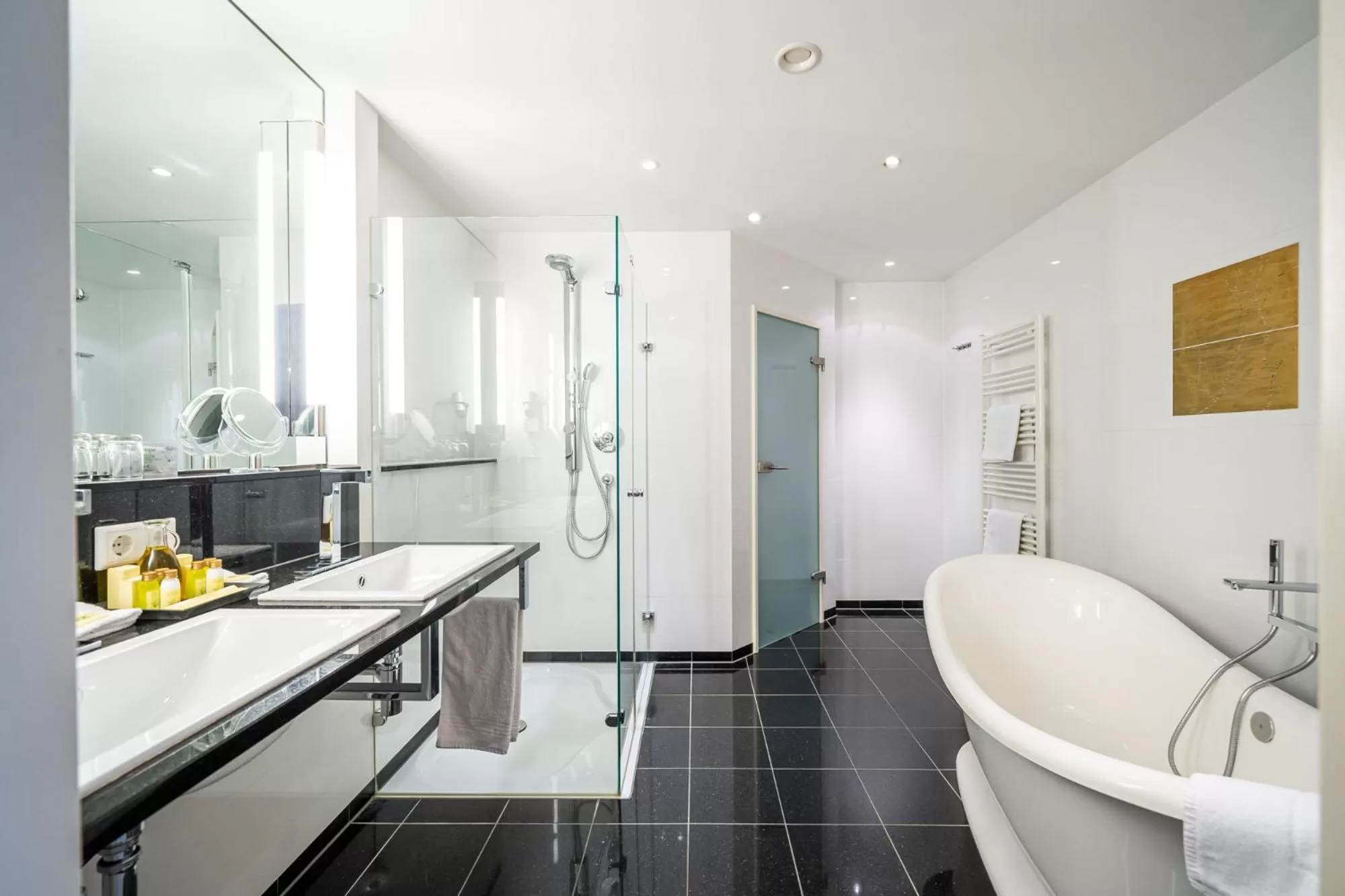 Bathroom in Waldhotel Tannenhäuschen