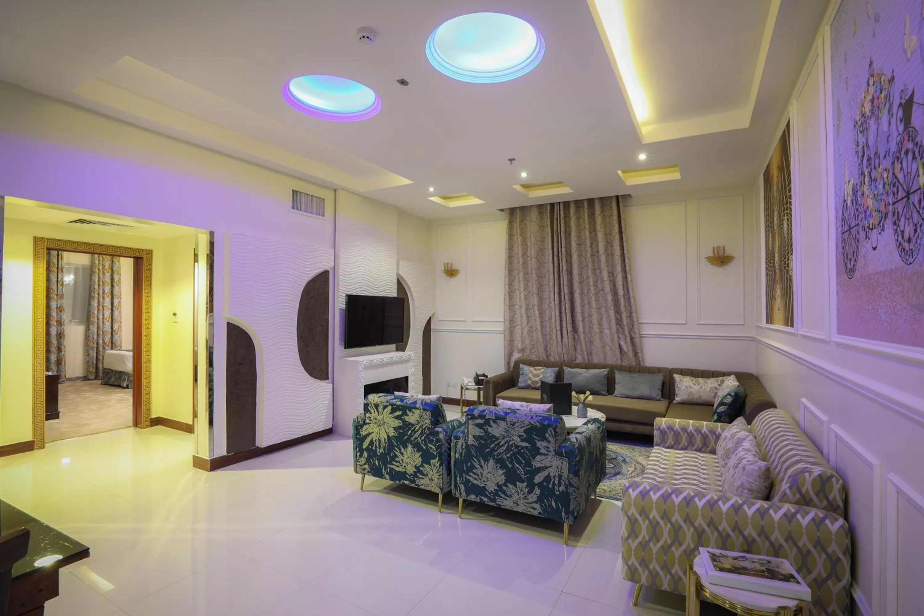 Living room in Meral Crown Hotel